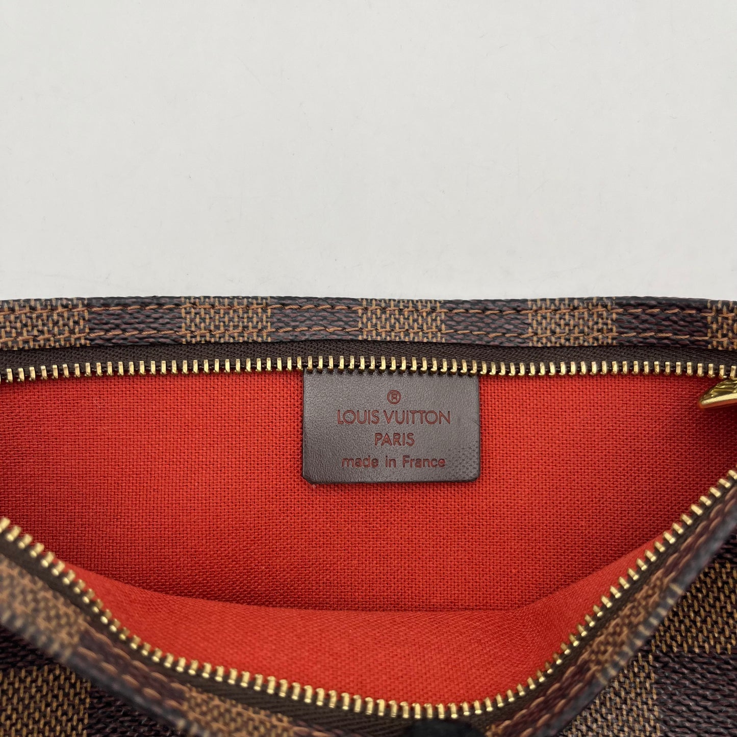 LV Damier Ebene Navona Pochette