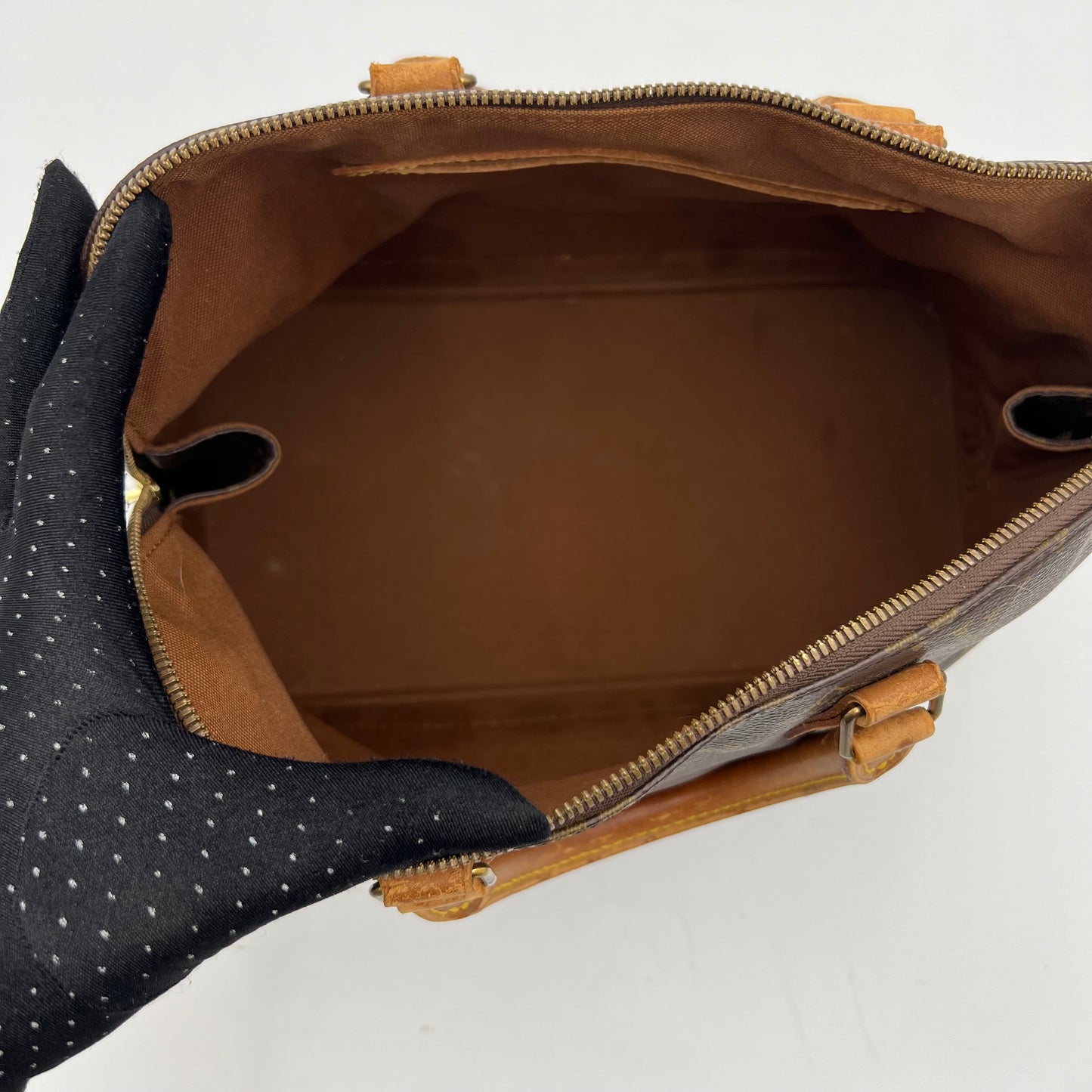 LV Monogram Alma MM
