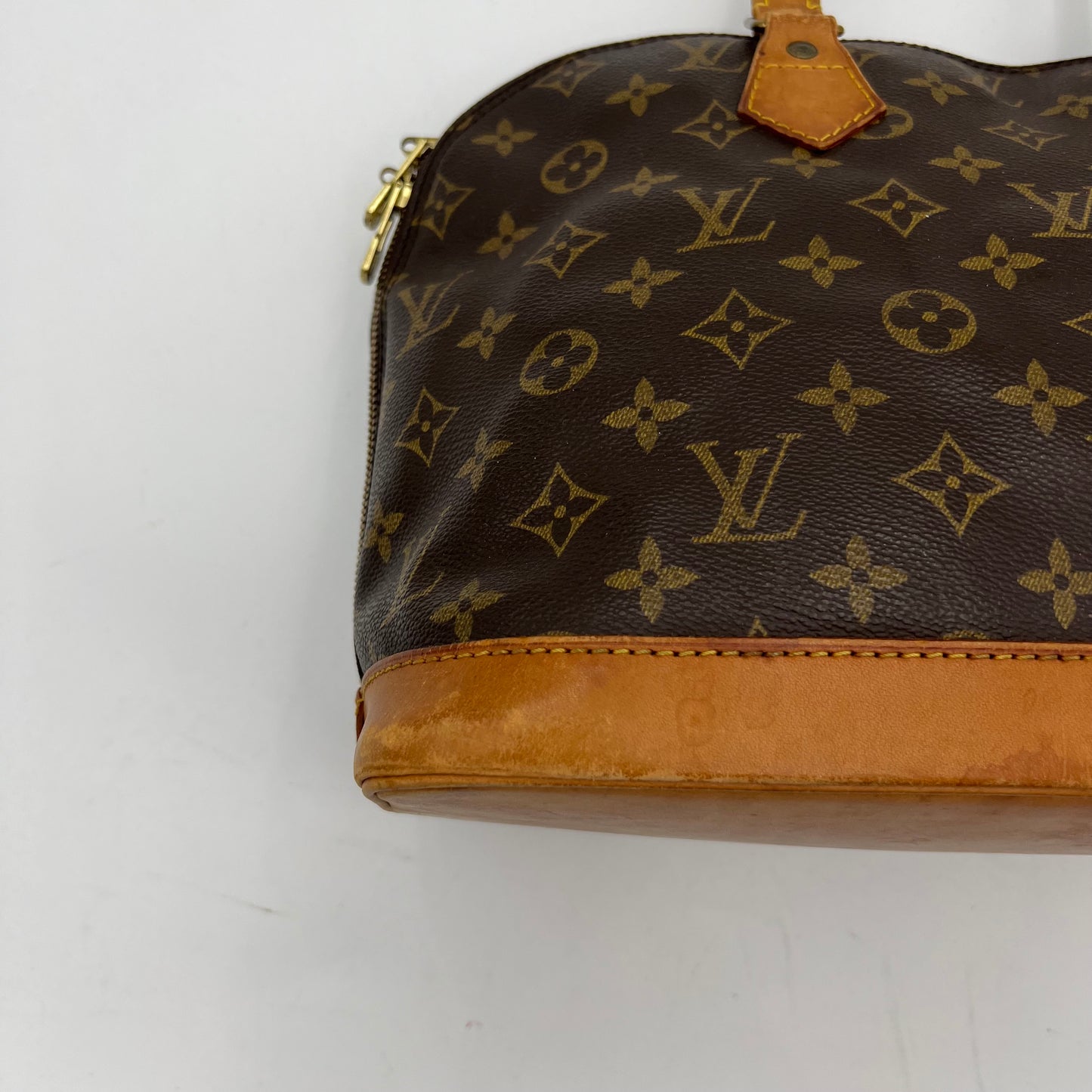 LV Monogram Alma MM