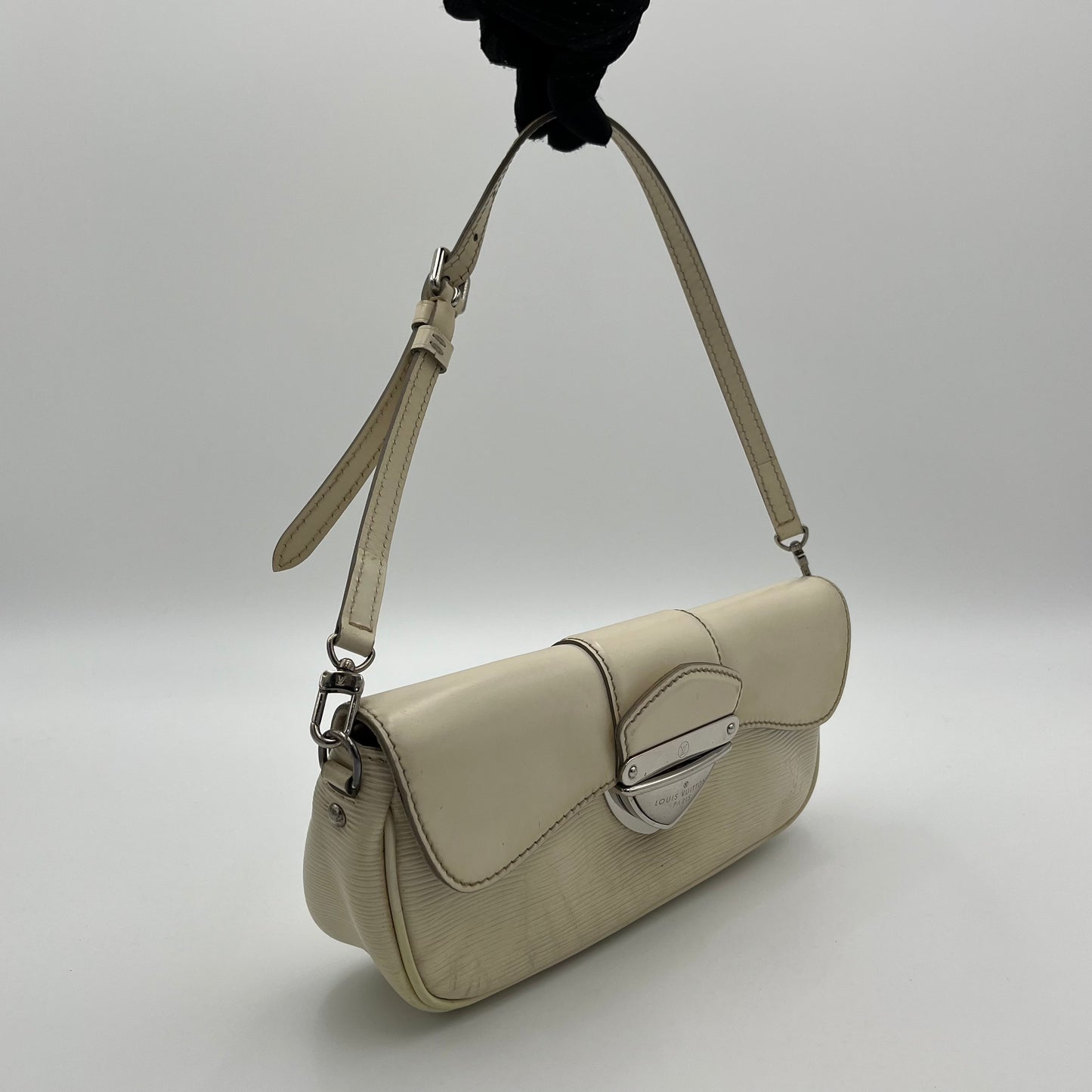LV White Epi Leather Montaigne Clutch Pochette