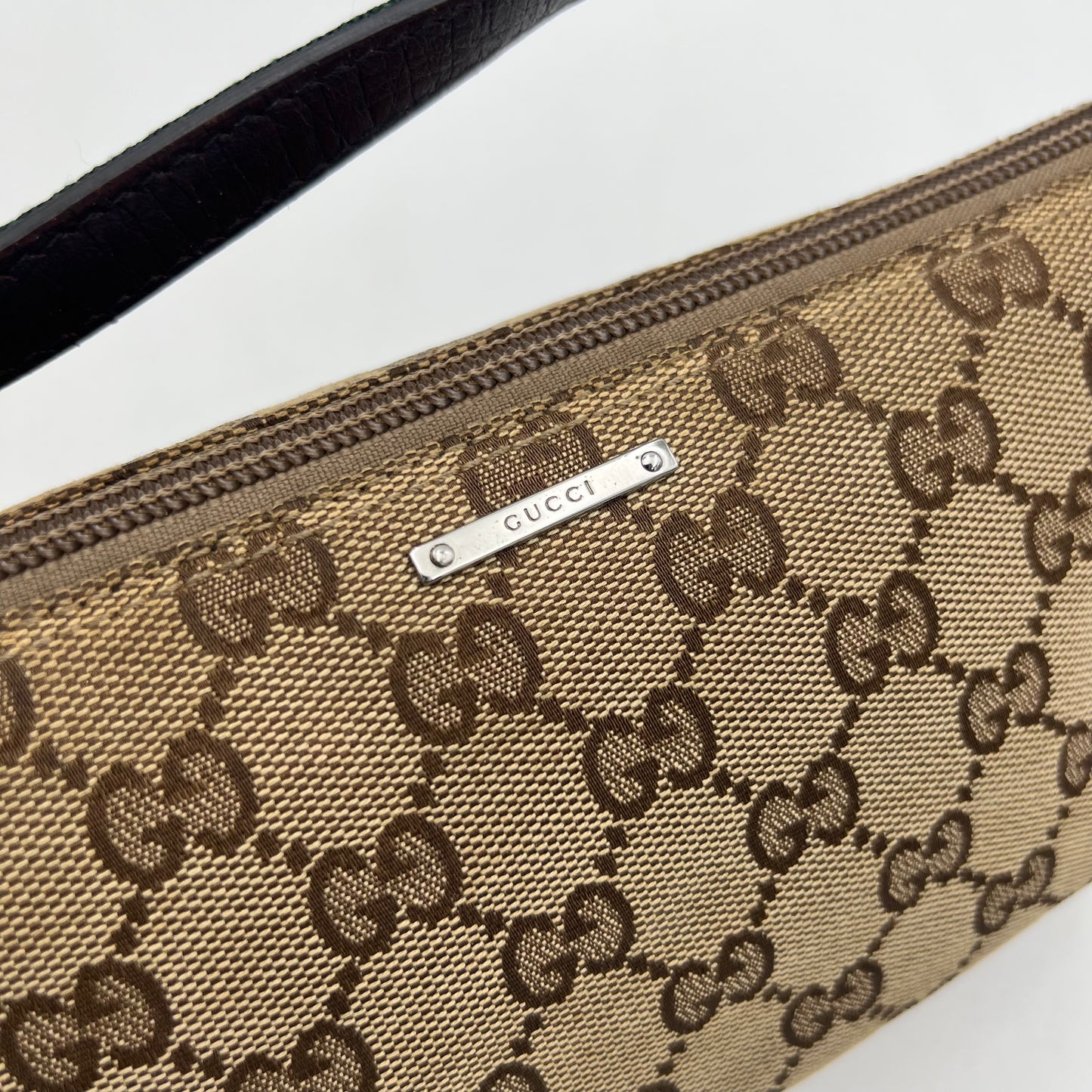 Gucci Brown Monogram Canvas Sherryline Boat Pochette