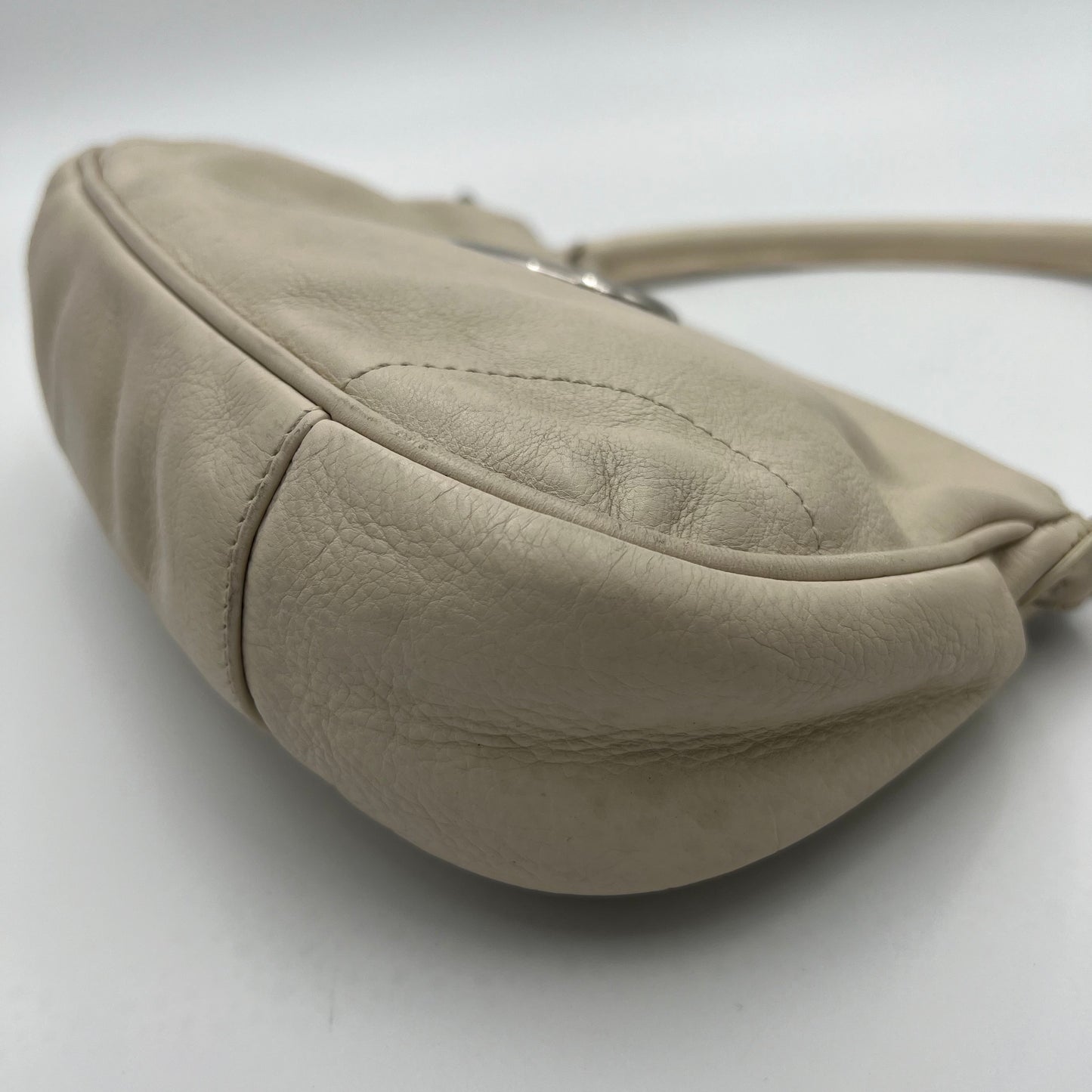 Christian Dior White Leather CD Logo Pochette