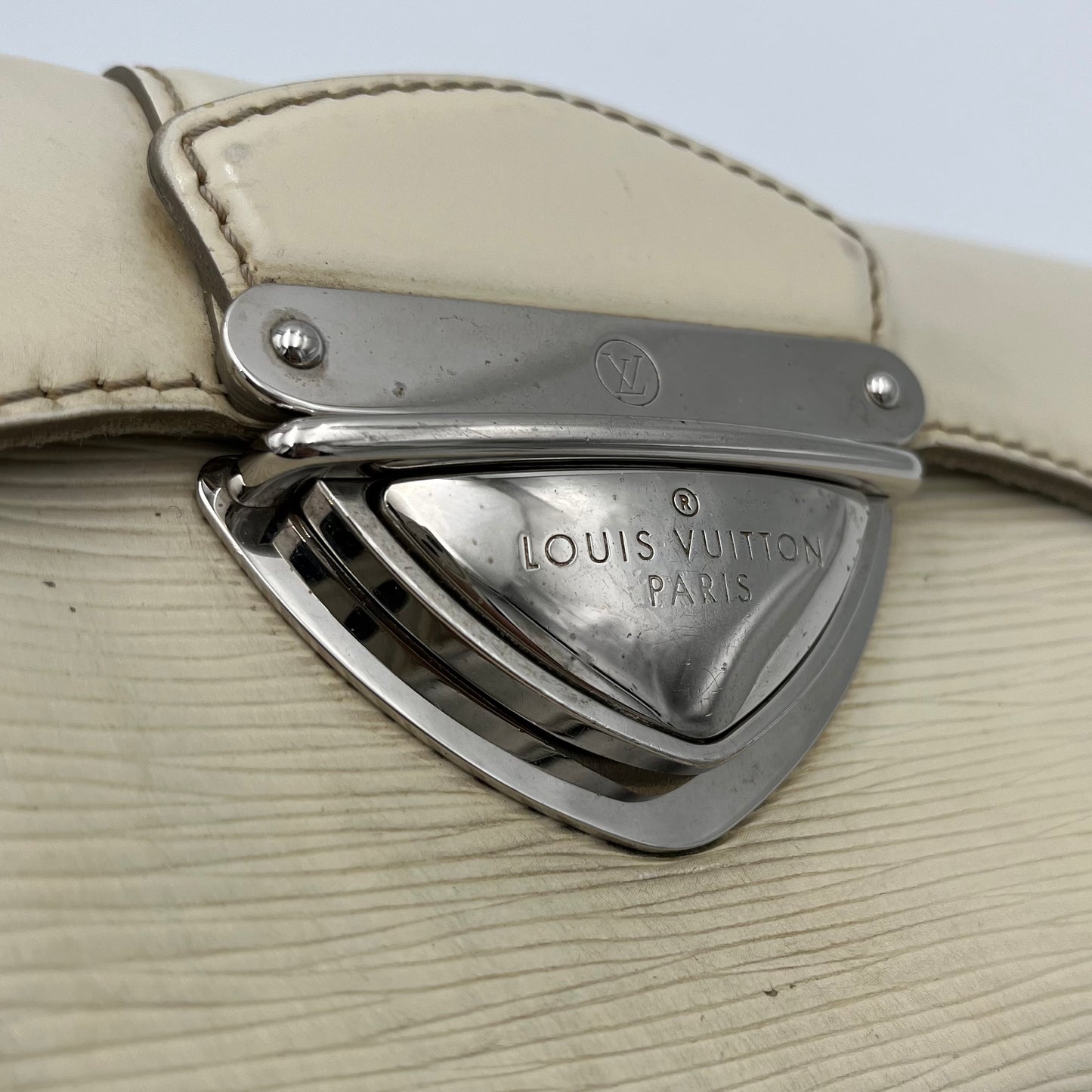 LV White Epi Leather Montaigne Clutch Pochette
