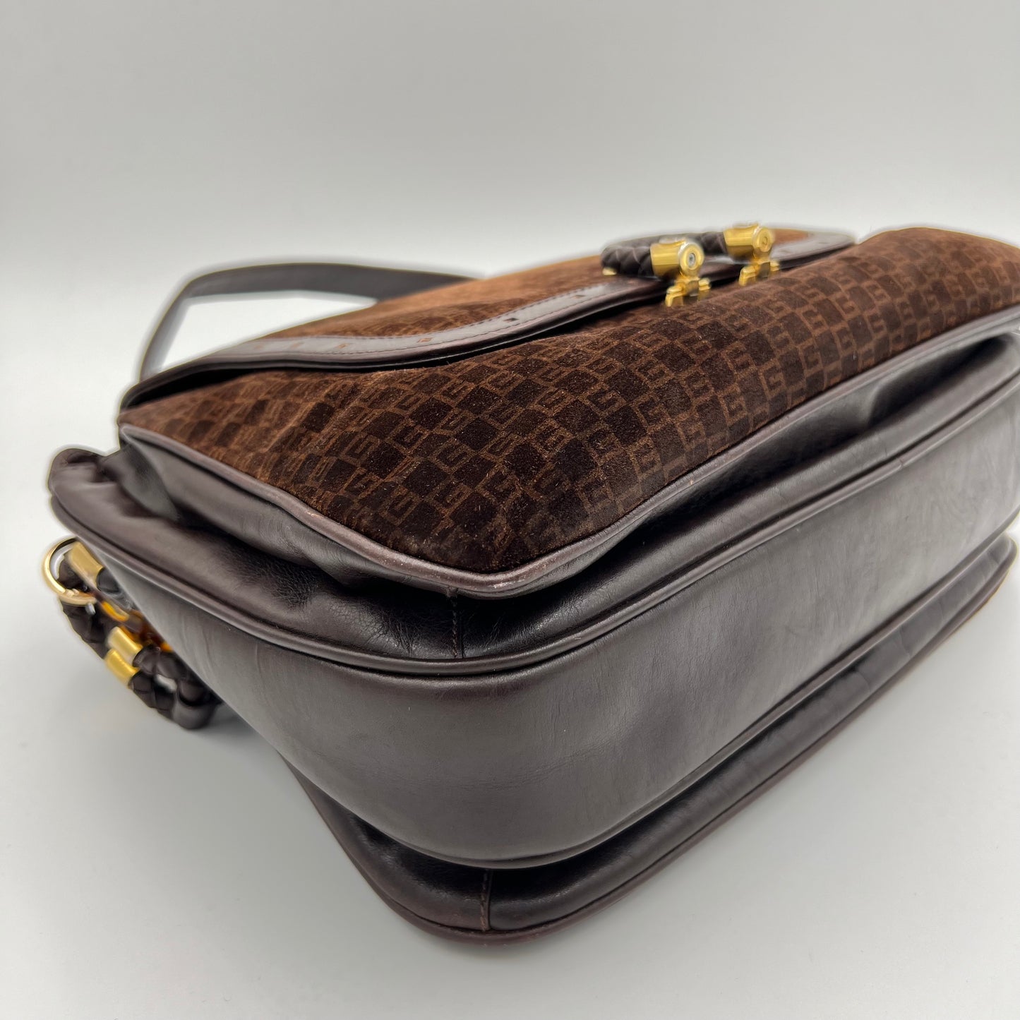 Gucci Vintage Interlocking G Horsebit 19 Leather Box Shoulder Bag