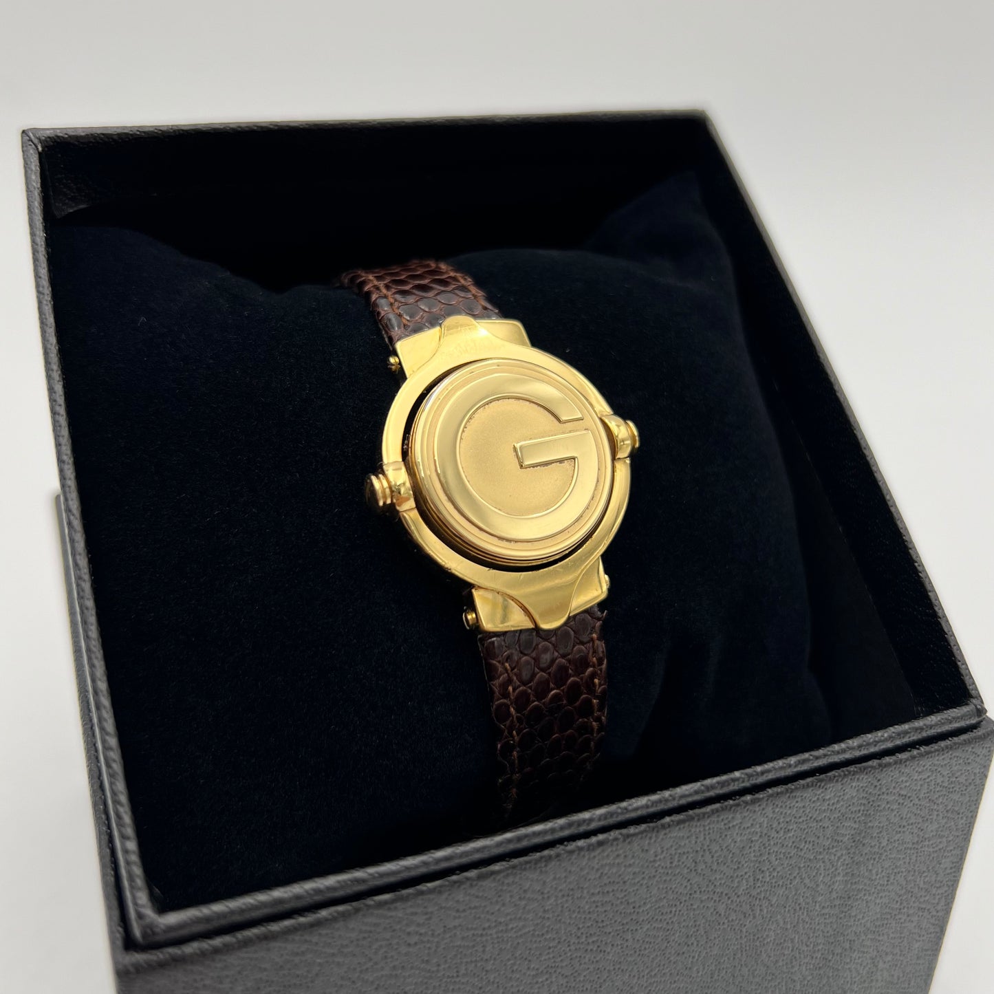 Gucci 6600 Series Watch