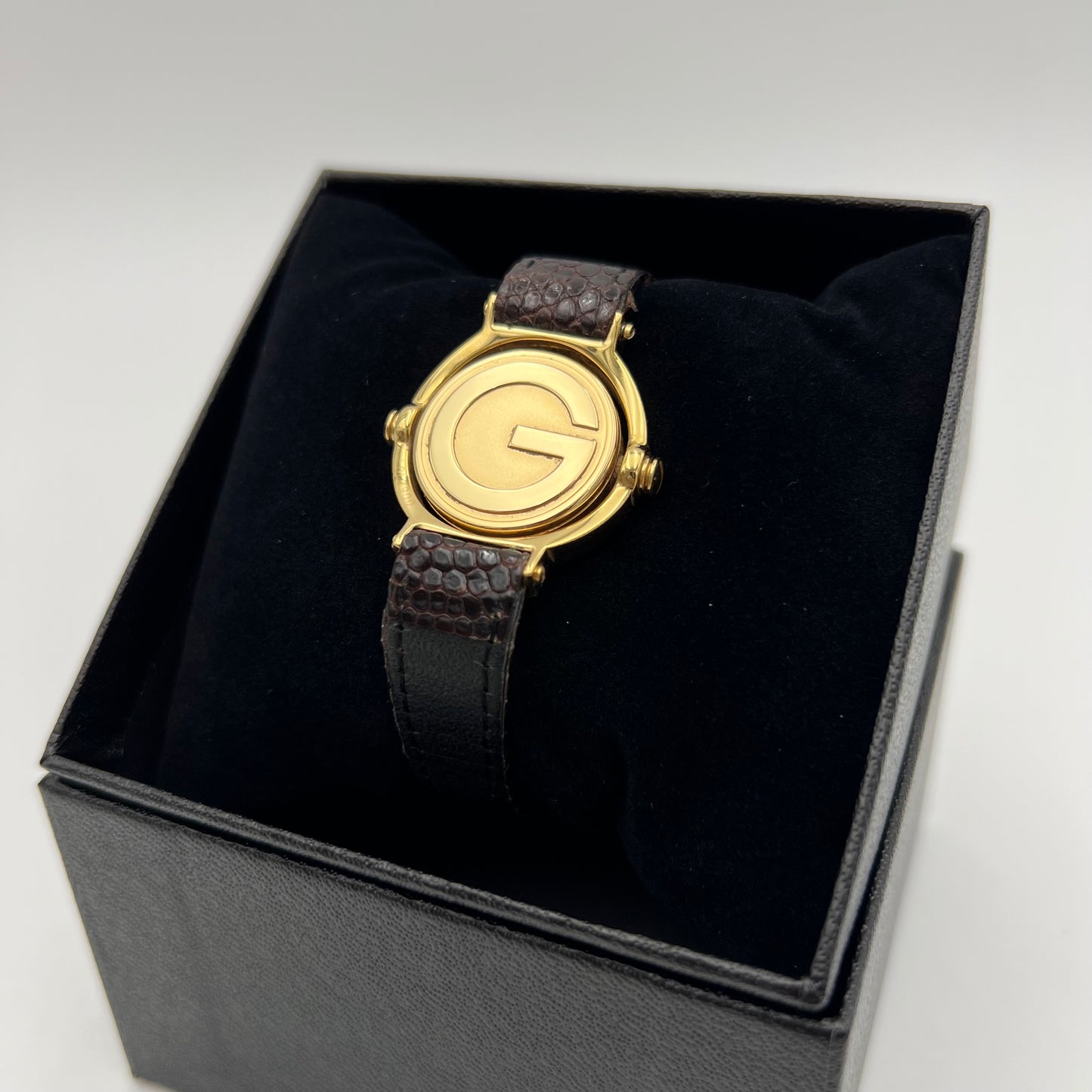 Gucci 6600 Series Watch