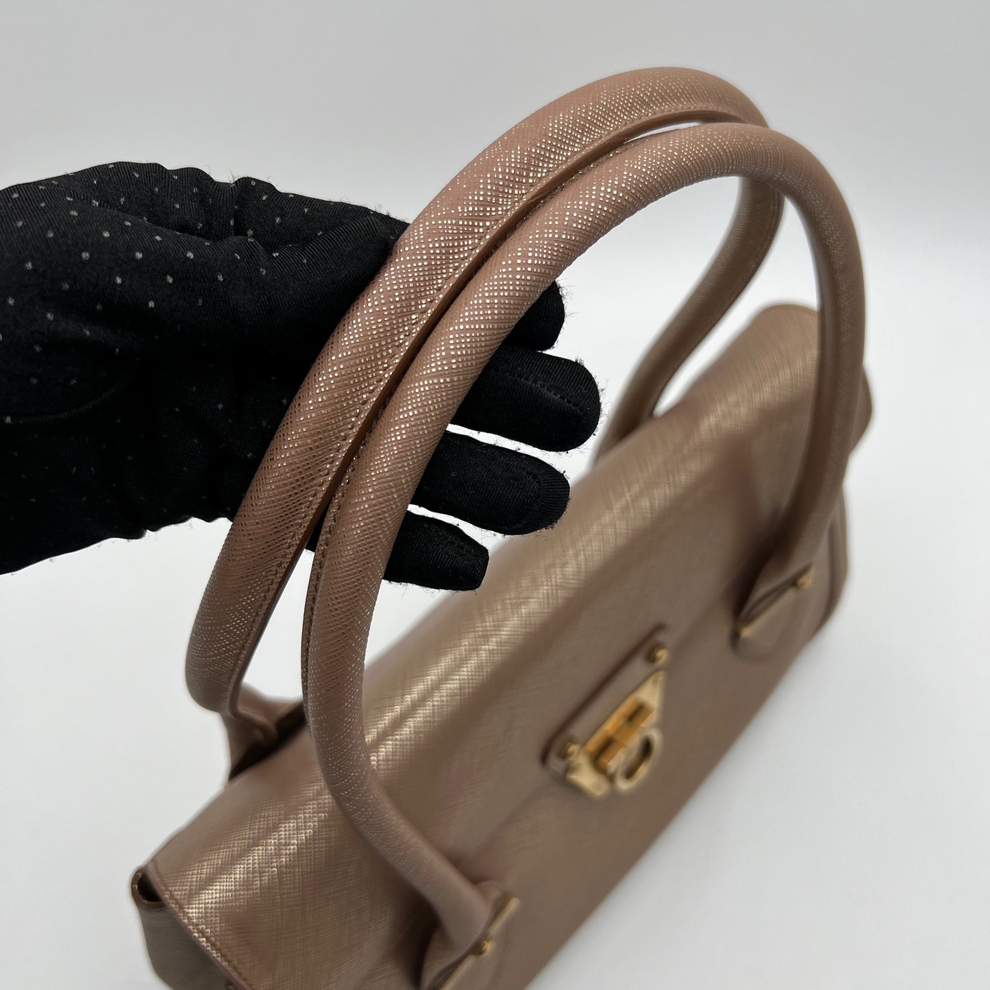 Salvatore Ferragamo Metallic Pink Gancini Shoulder Bag