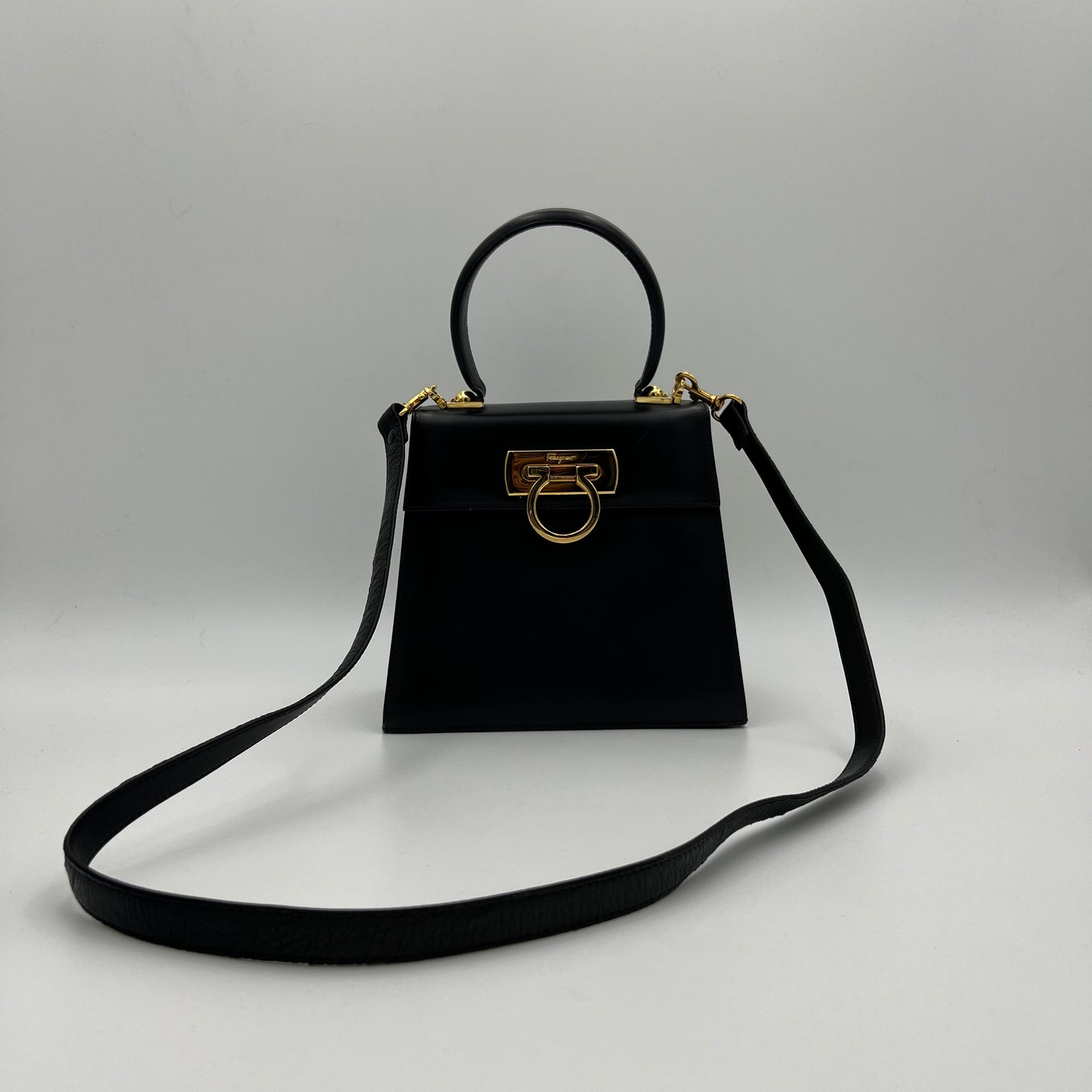 Salvatore Ferragamo Leather Ganicini Handbag