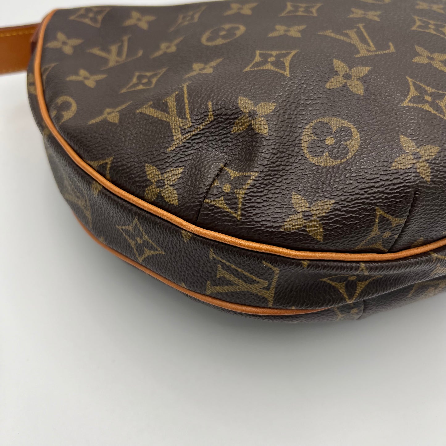 LV Monogram Croissant PM