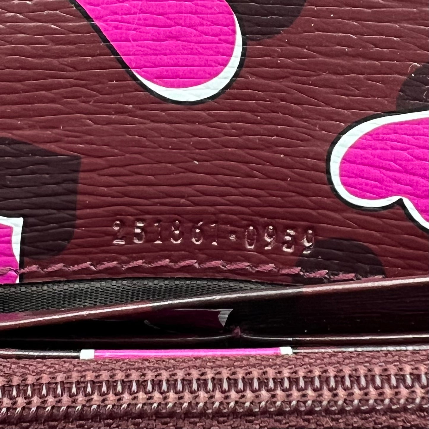 Gucci Magenta Pink Leather Interlocking GG Heart Flap Long Wallet
