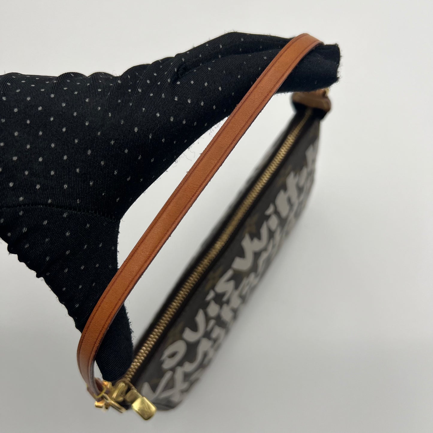 LV Stephen Sprouse White Graffiti Pochette