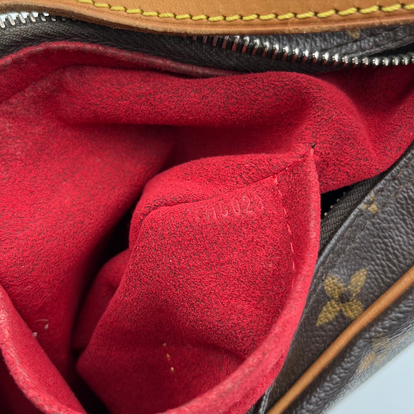 LV Monogram Croissant MM