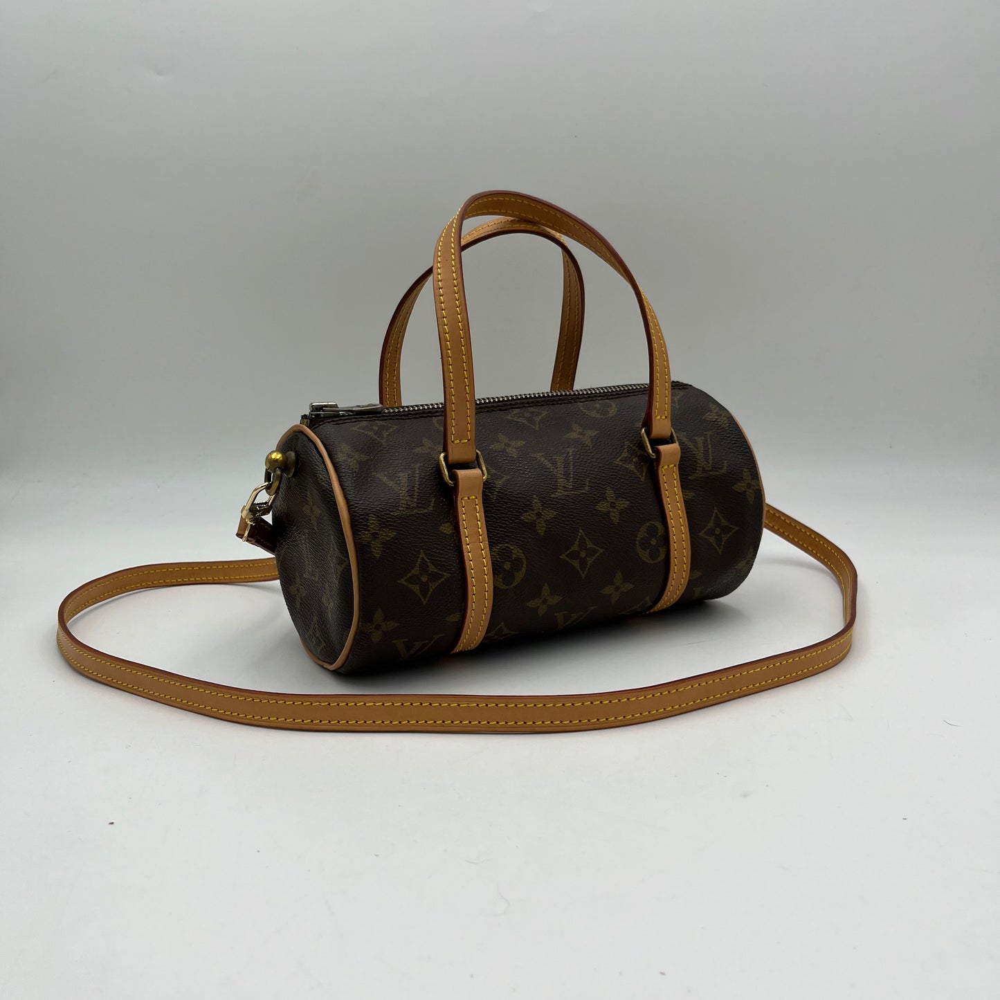 LV Monogram Papillon 19