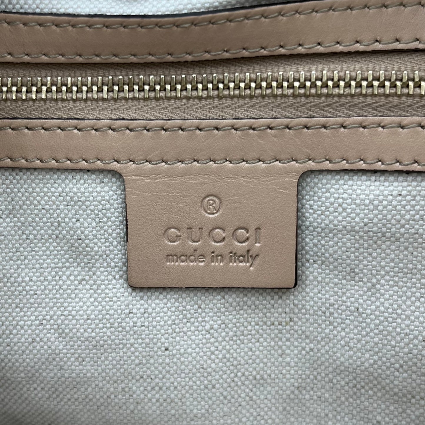 Gucci Pink Monogram Canvas and Beige Leather Lovely Heart Hobo Bag