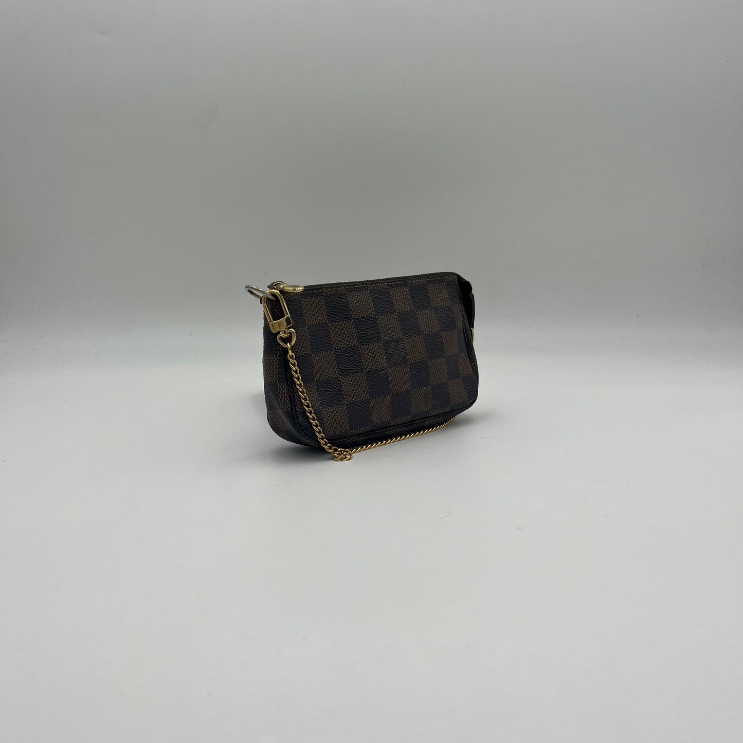 LV Damier Ebene Mini Chain Pochette