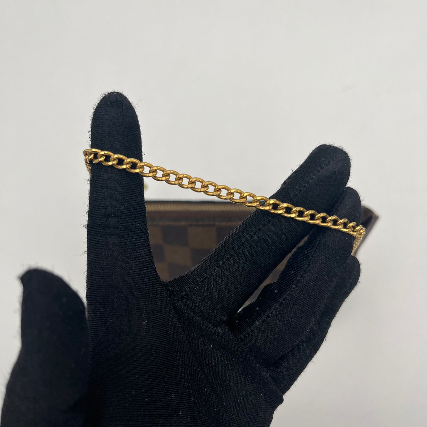 LV Damier Ebene Mini Chain Pochette
