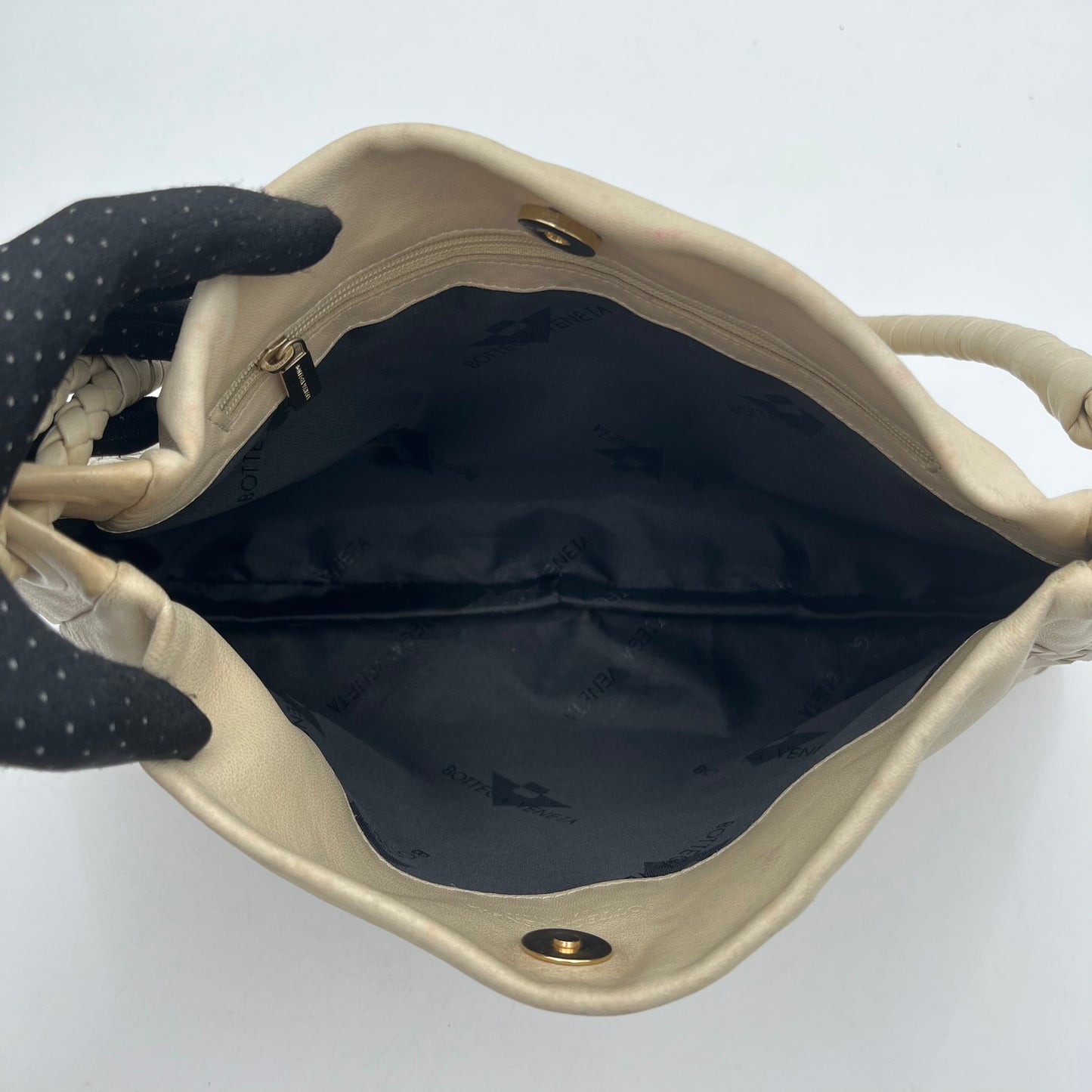 Bottega Veneta White Intecciato Shoulder Bag