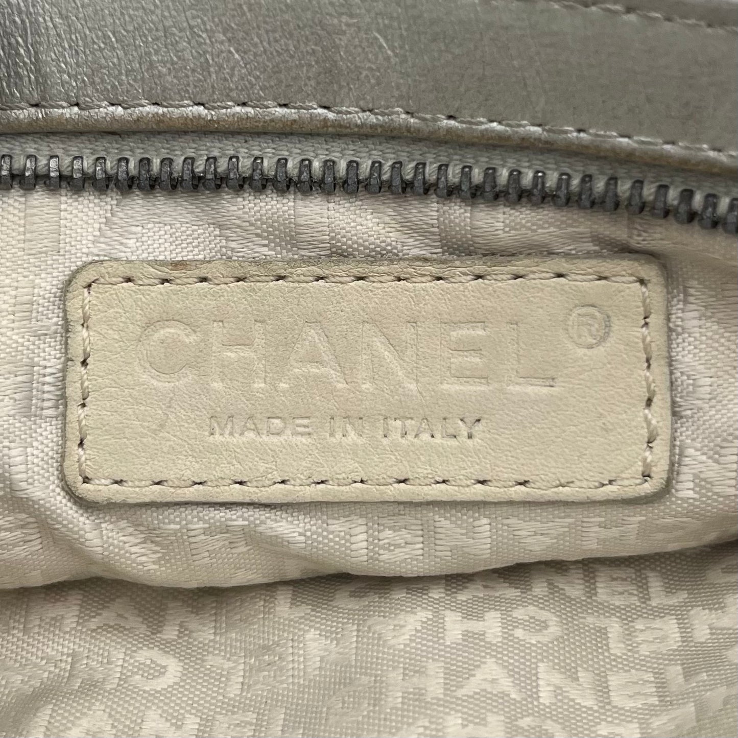 Chanel Silver Camelia Leather Chain Pochette