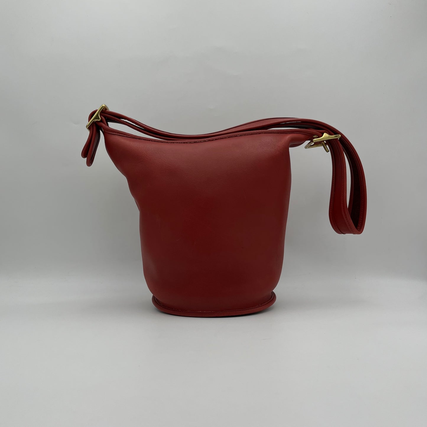 Coach Vintage Red Leather Duffle Sac Bag