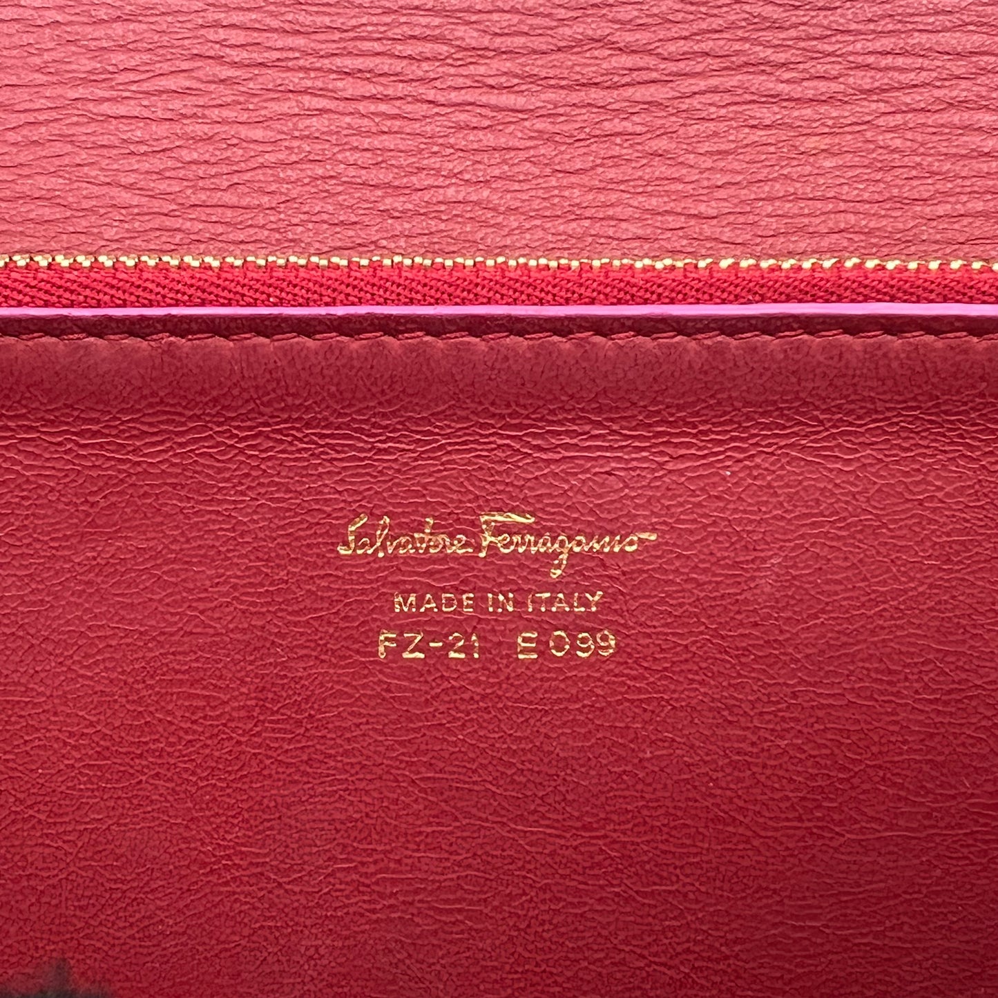Salvatore Ferragamo Pink Aileen Gancini Top Handle Two-Way Bag