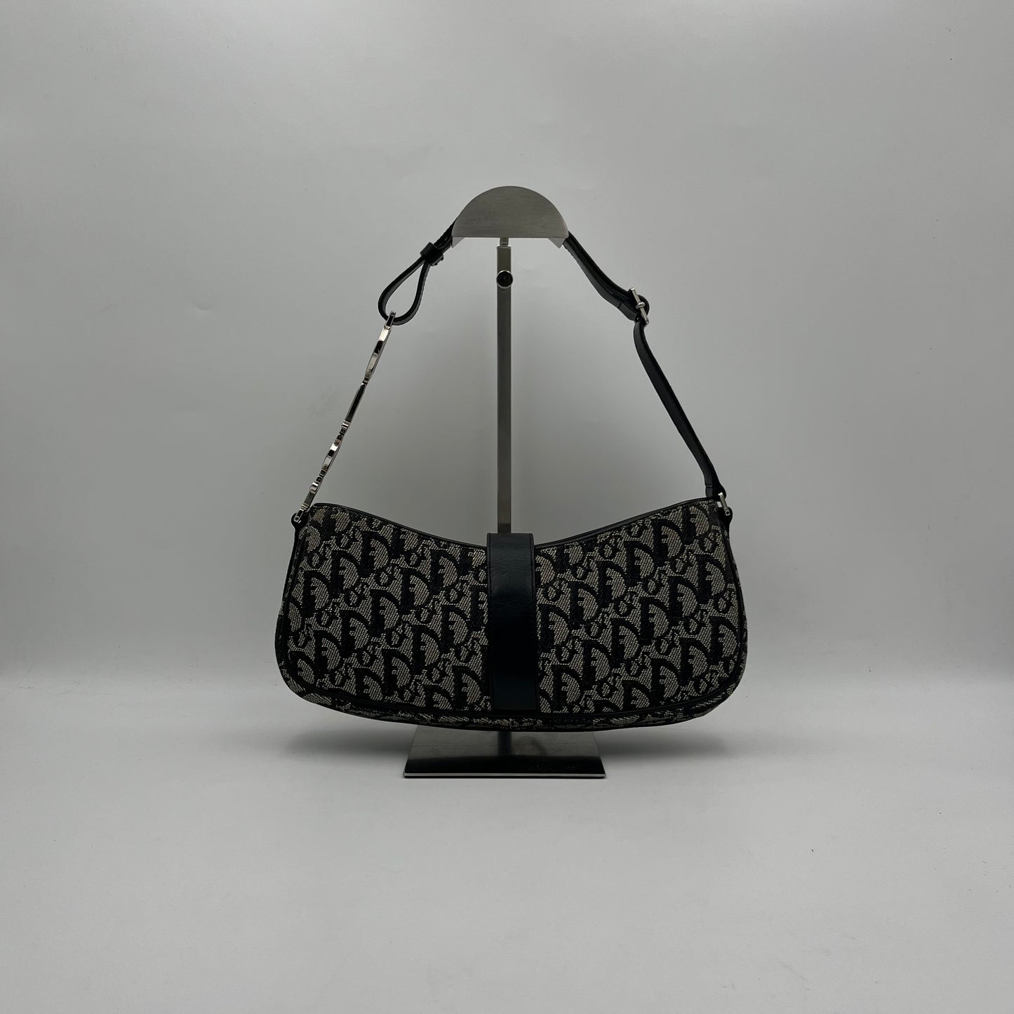 Christian Dior Trotter Spellout D Charm Baguette