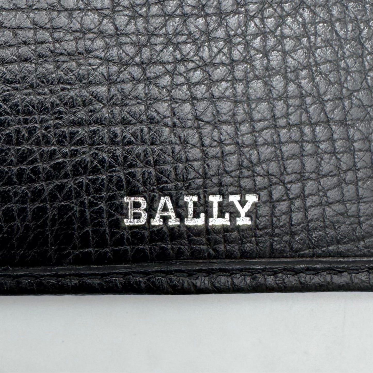 Bally Black Grained Leather Essential Bifold Short Wallet