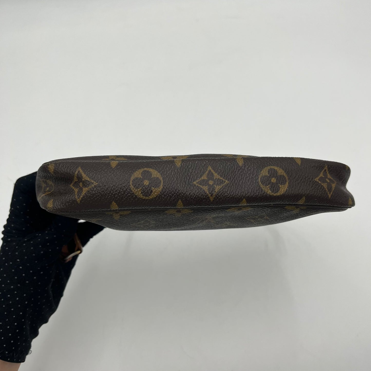 LV Monogram Pochette