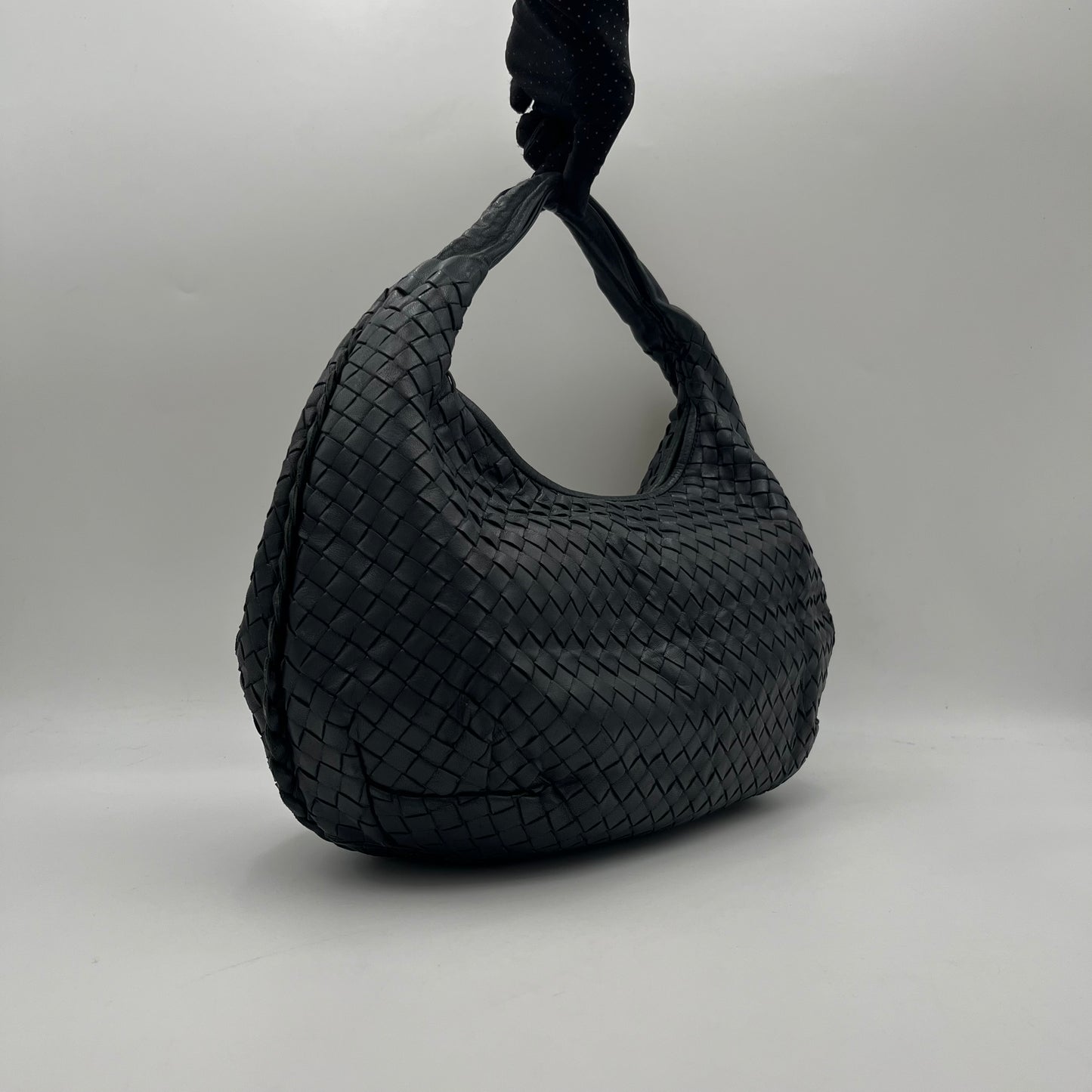 Bottega Veneta Black Intrecciao Hobo Shouder Bag
