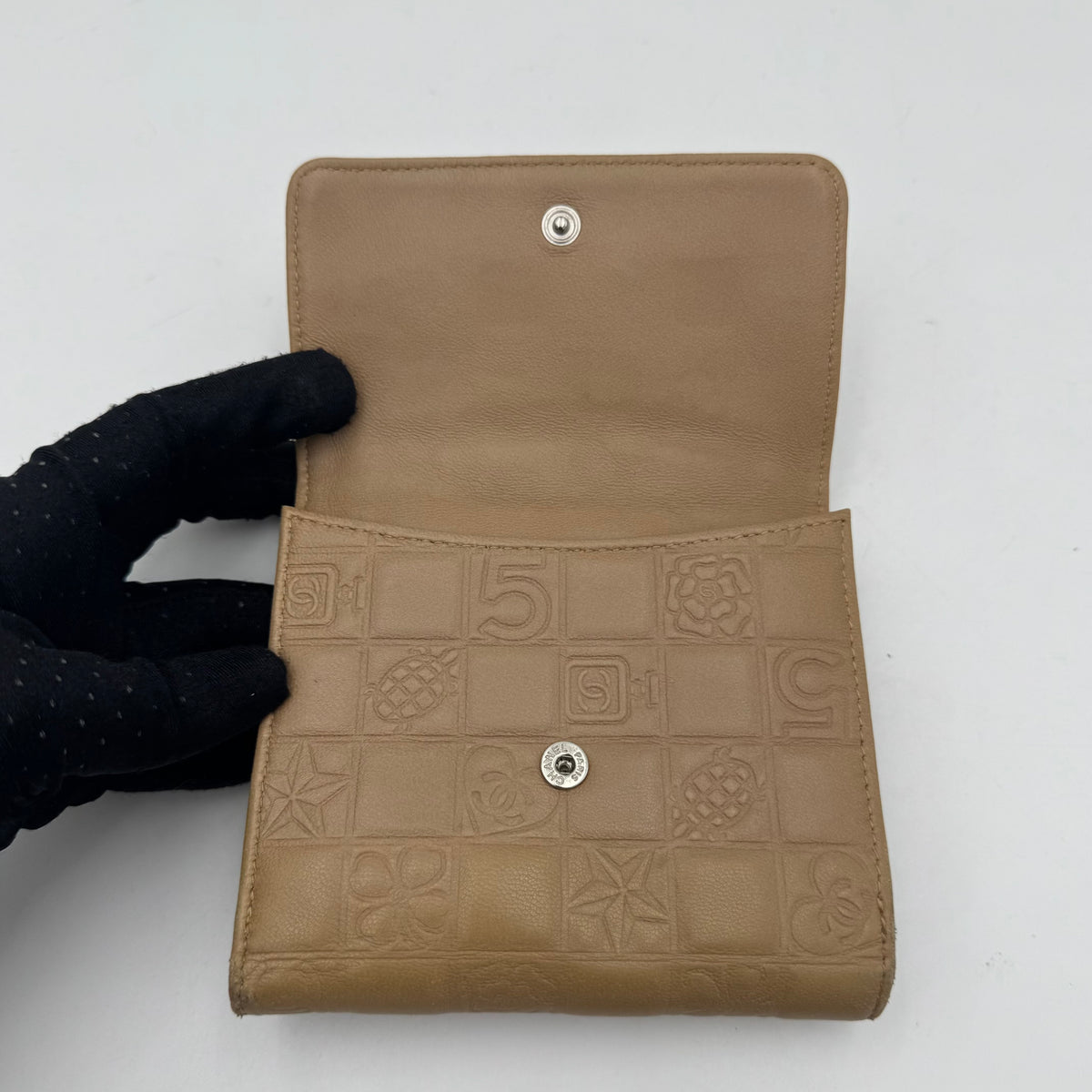 Chanel Beige Leather Icon Line Bifold Short Wallet
