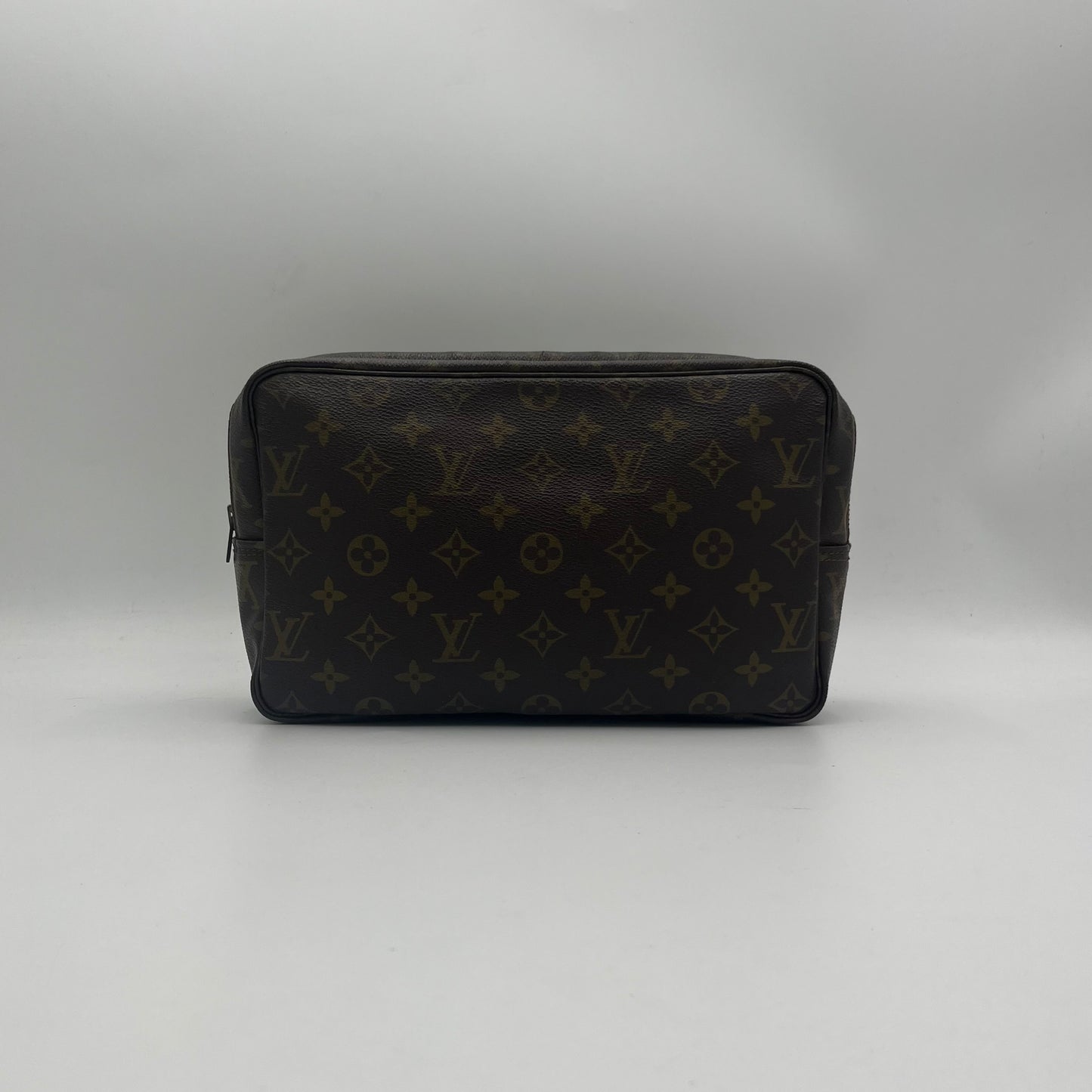 LV Monogram Trousse 28