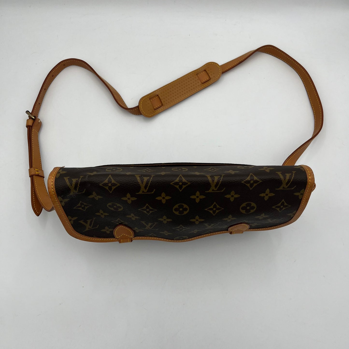 LV Monogram Gibciere Crossbody MM