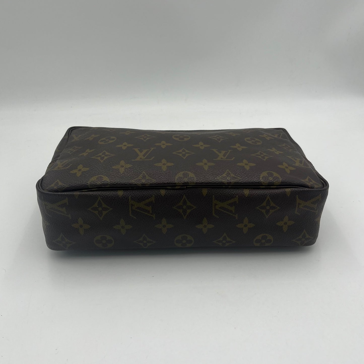 LV Monogram Trousse 28