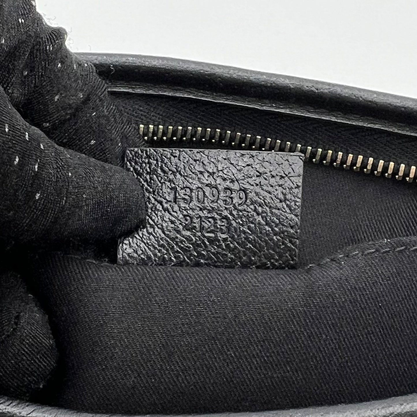 Gucci Black Leather Abbey D-Ring Pochette