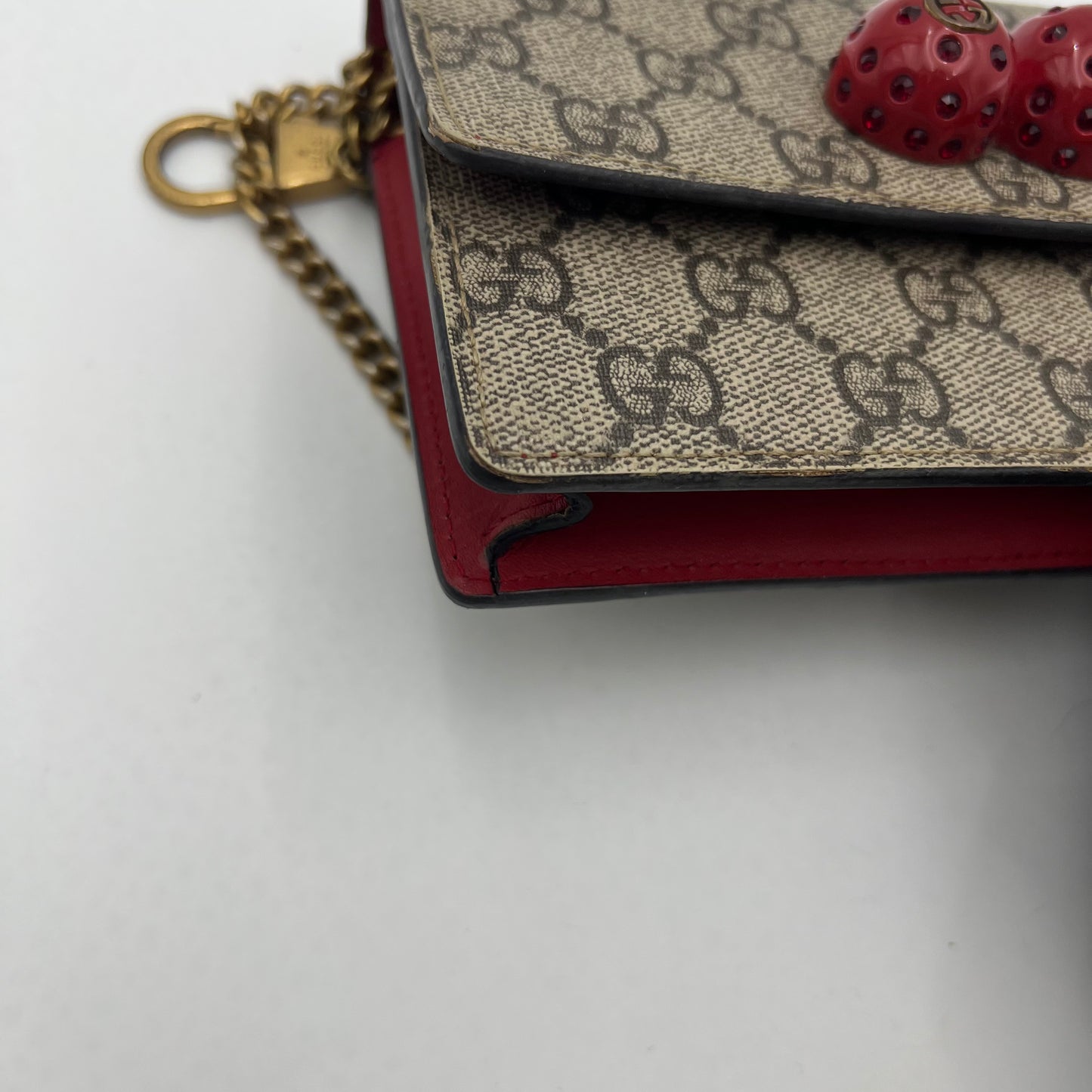 Gucci Supreme Cherry Mini Chain Bag