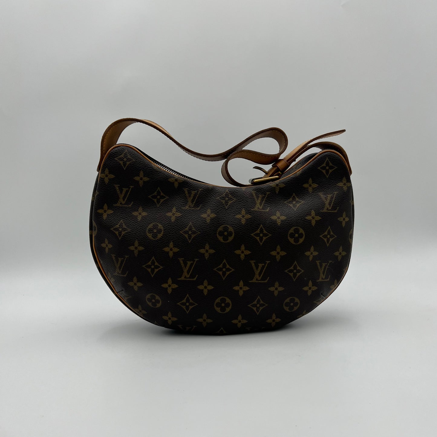 LV Monogram Croissant MM