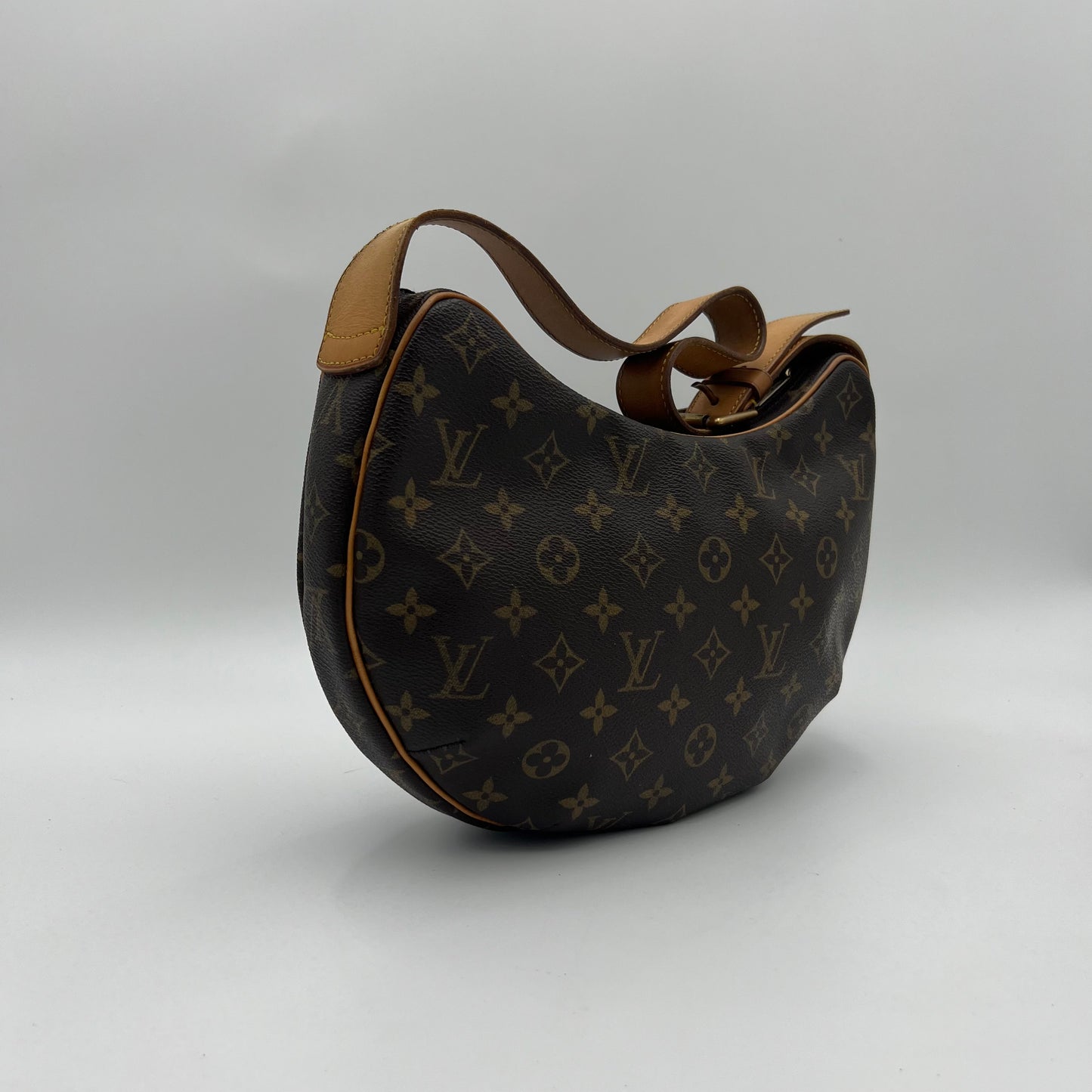 LV Monogram Croissant MM