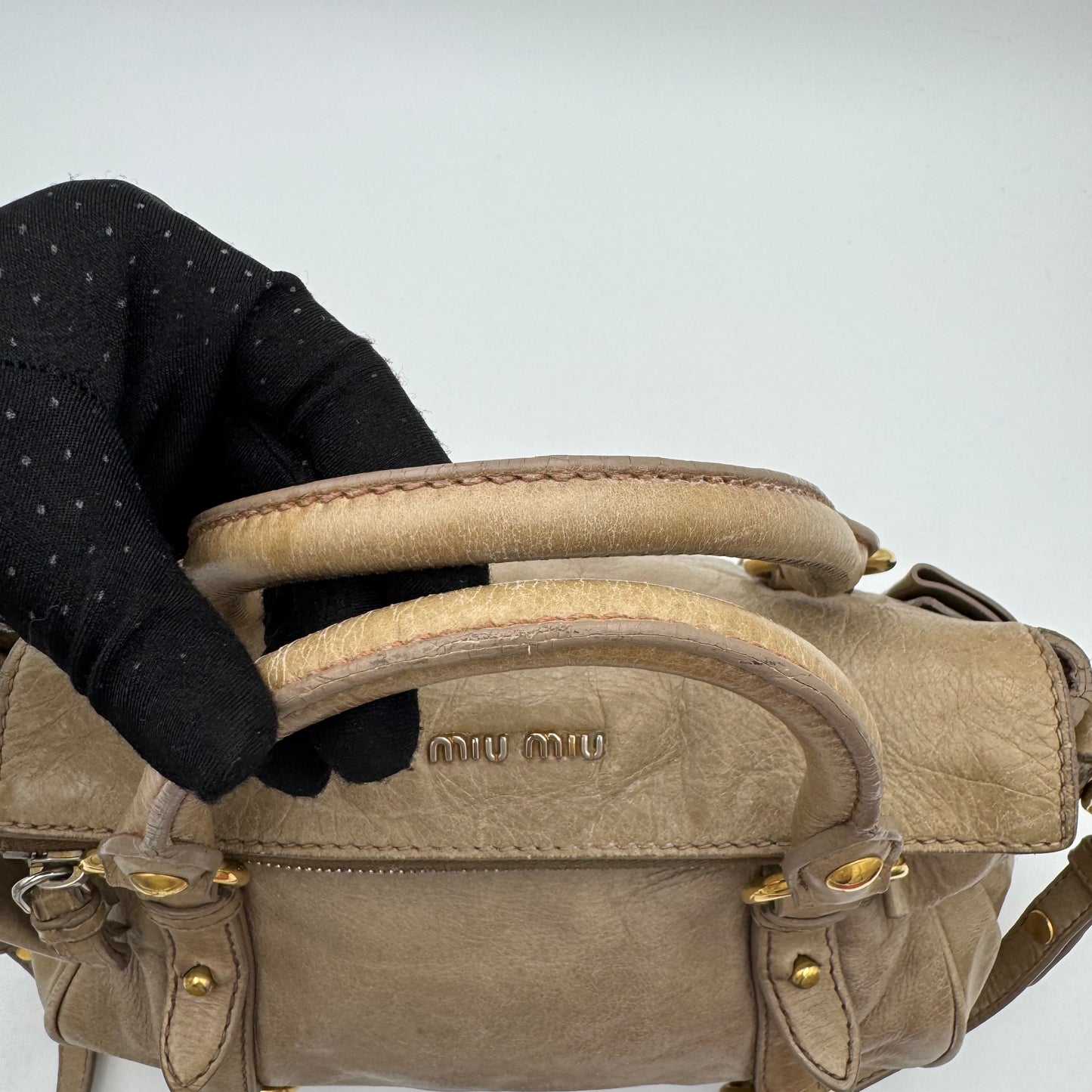 Miu Miu Beige Vitello Lux Bow Small Handbag GHW
