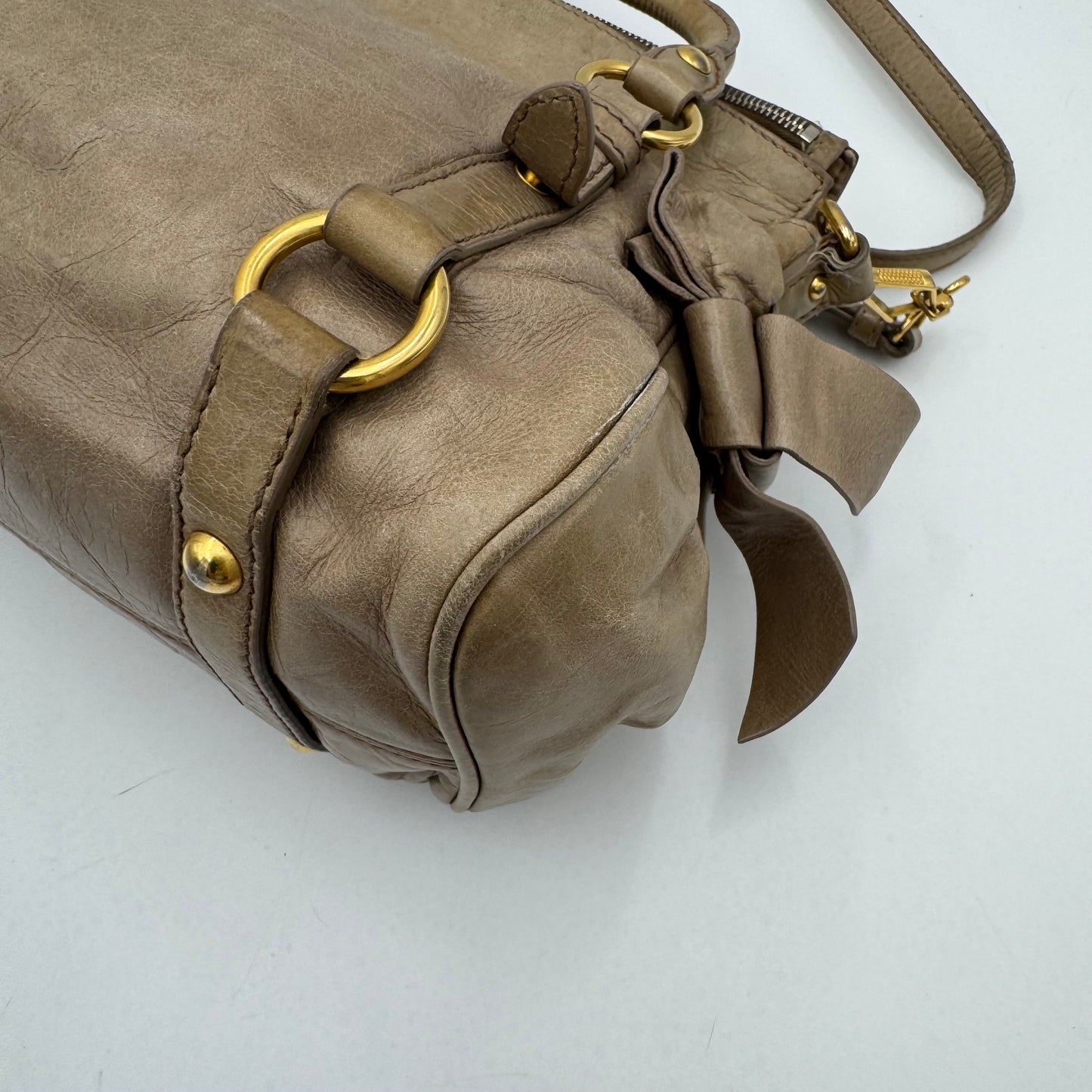 Miu Miu Beige Vitello Lux Bow Small Handbag GHW