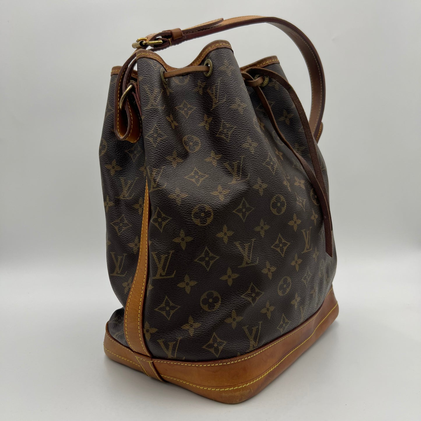 LV Monogram Noe GM