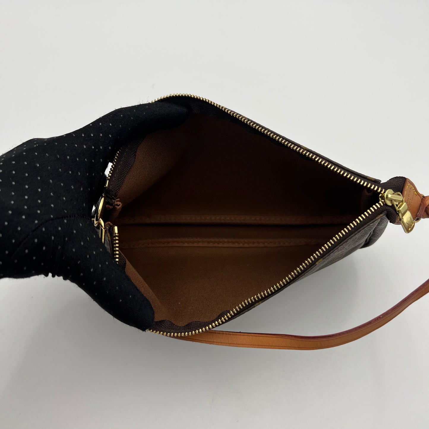 LV Monogram Pochette