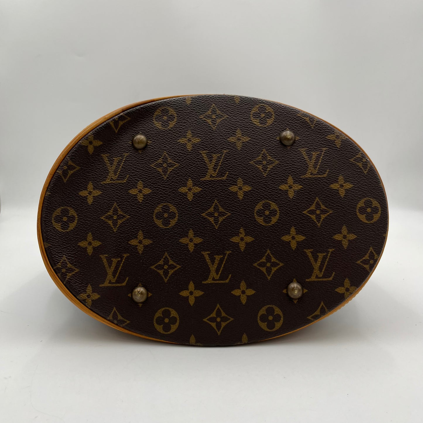 LV Monogram Bucket GM