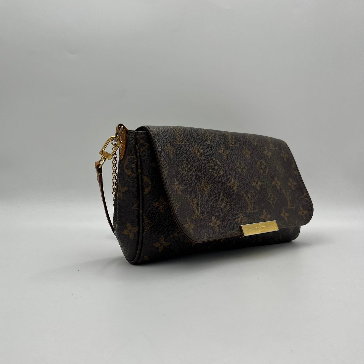 LV Monogram Favorite MM