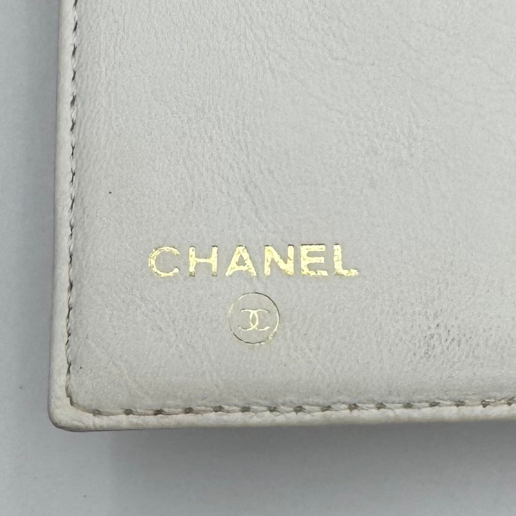Chanel White Caviar Timeless CC Stitch Trifold Wallet