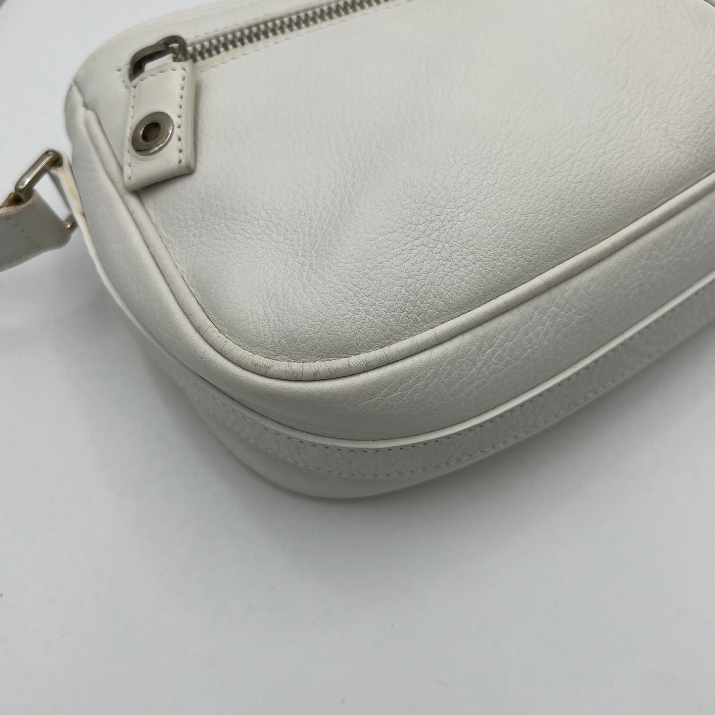 Christian Dior White Leather D Charm Spellout Shoulder Bag