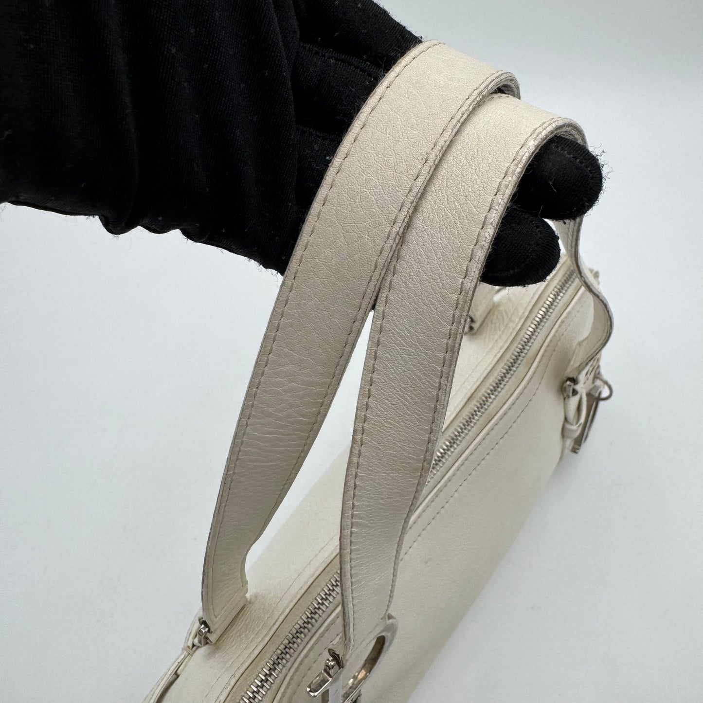 Christian Dior White Leather Spellout D Charm Boston Shoulder Bag