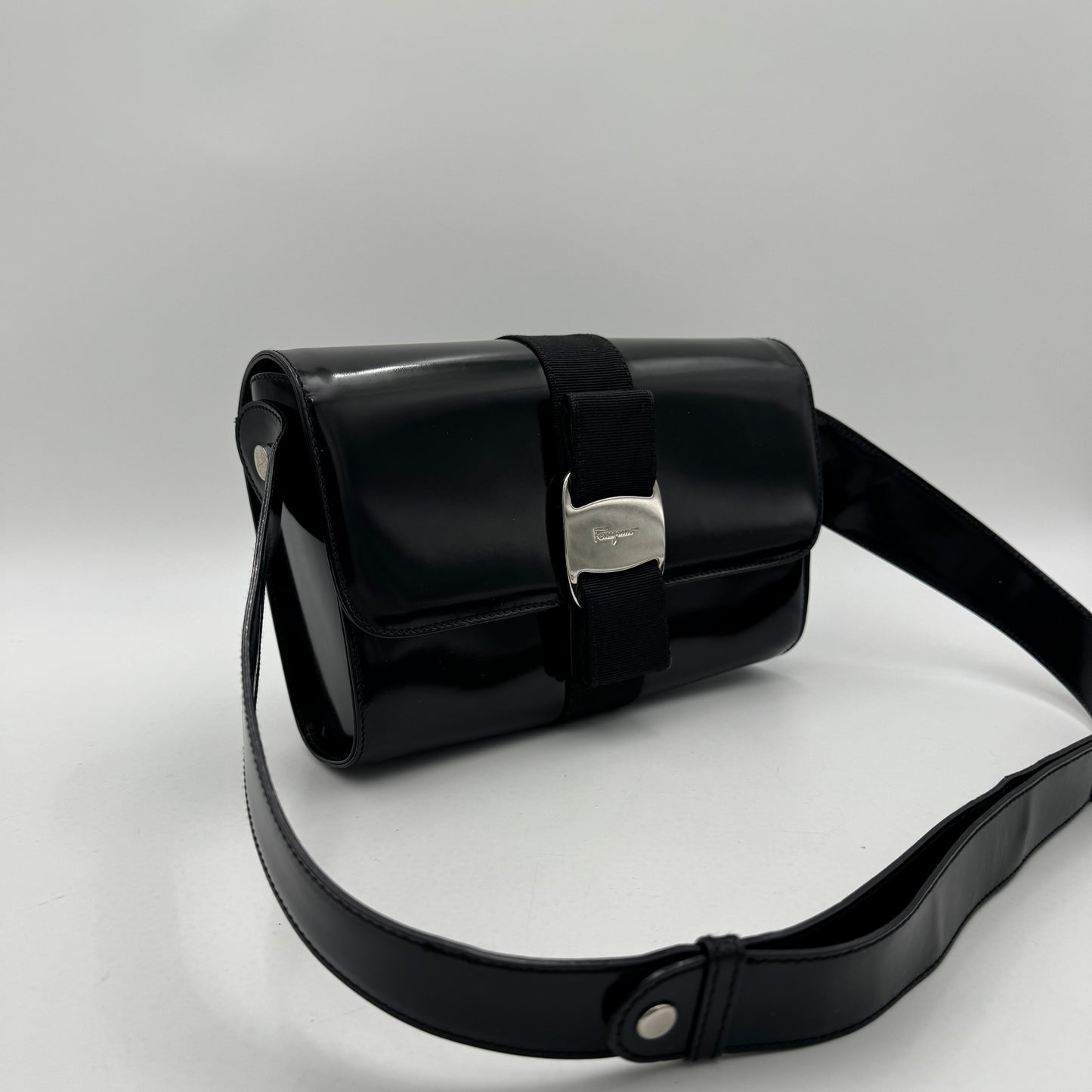 Salvatore Ferragamo Black Patent Leather Vara Bow Shoulder Bag SHW
