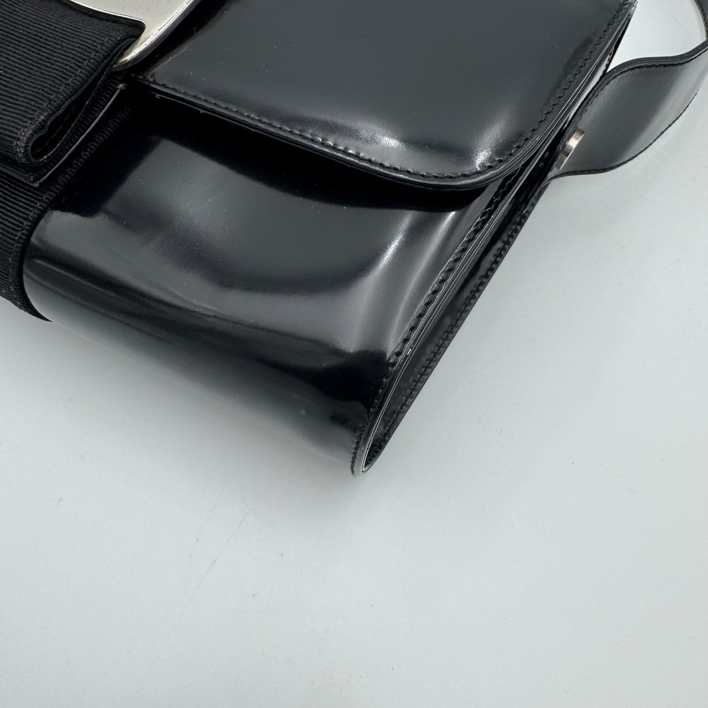 Salvatore Ferragamo Black Patent Leather Vara Bow Shoulder Bag SHW