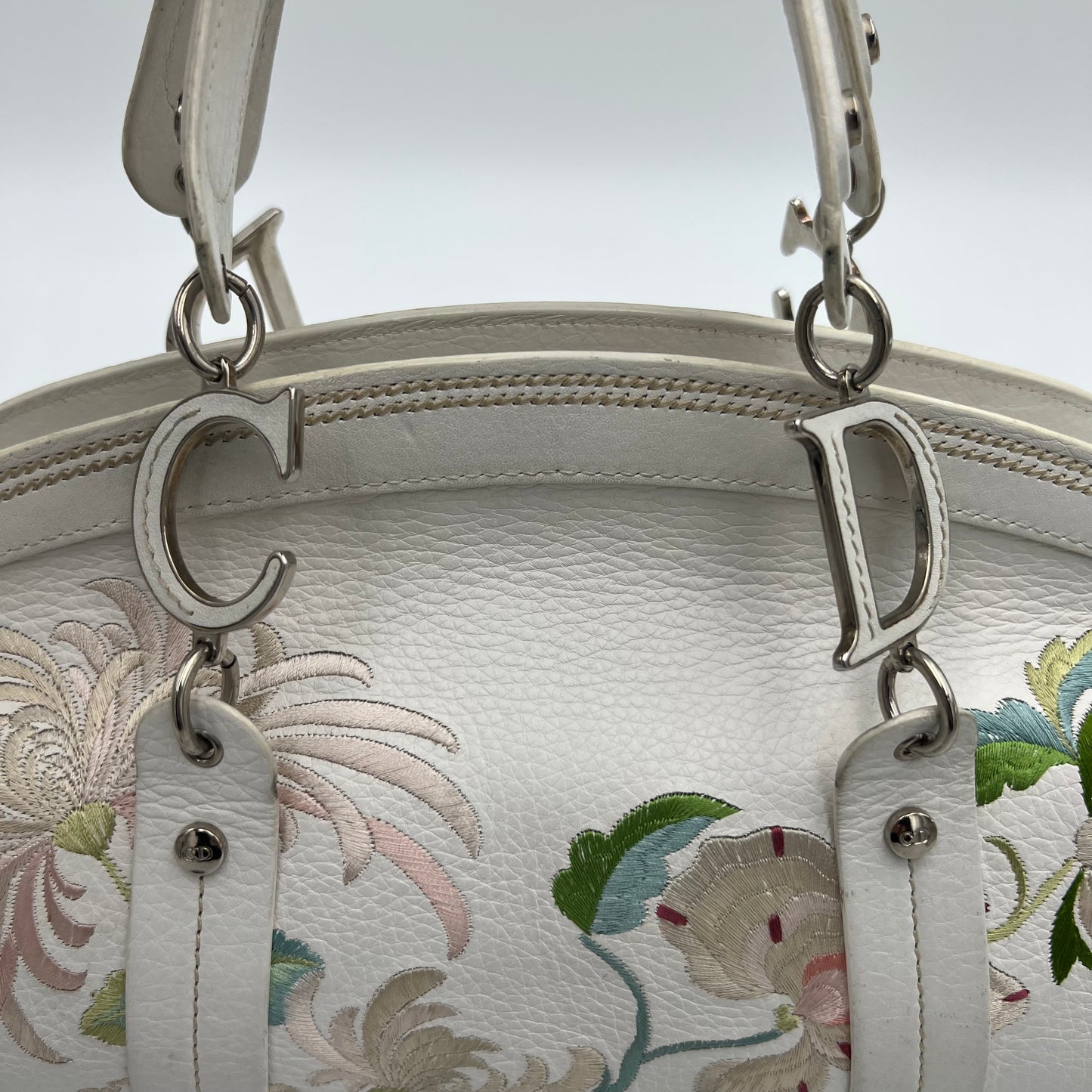 Christian Dior White Leather Embroidered Flower Handbag