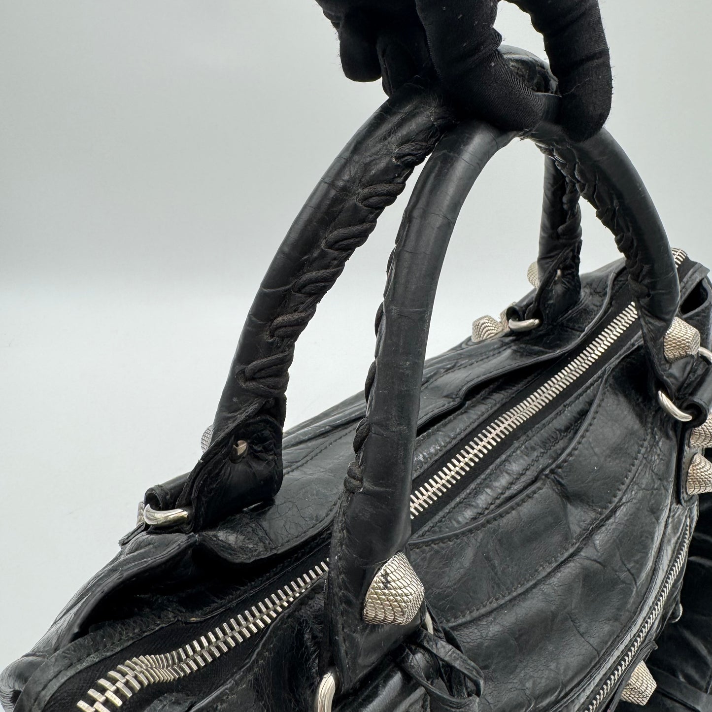 Balenciaga Black Leather Giant 21 City SHW