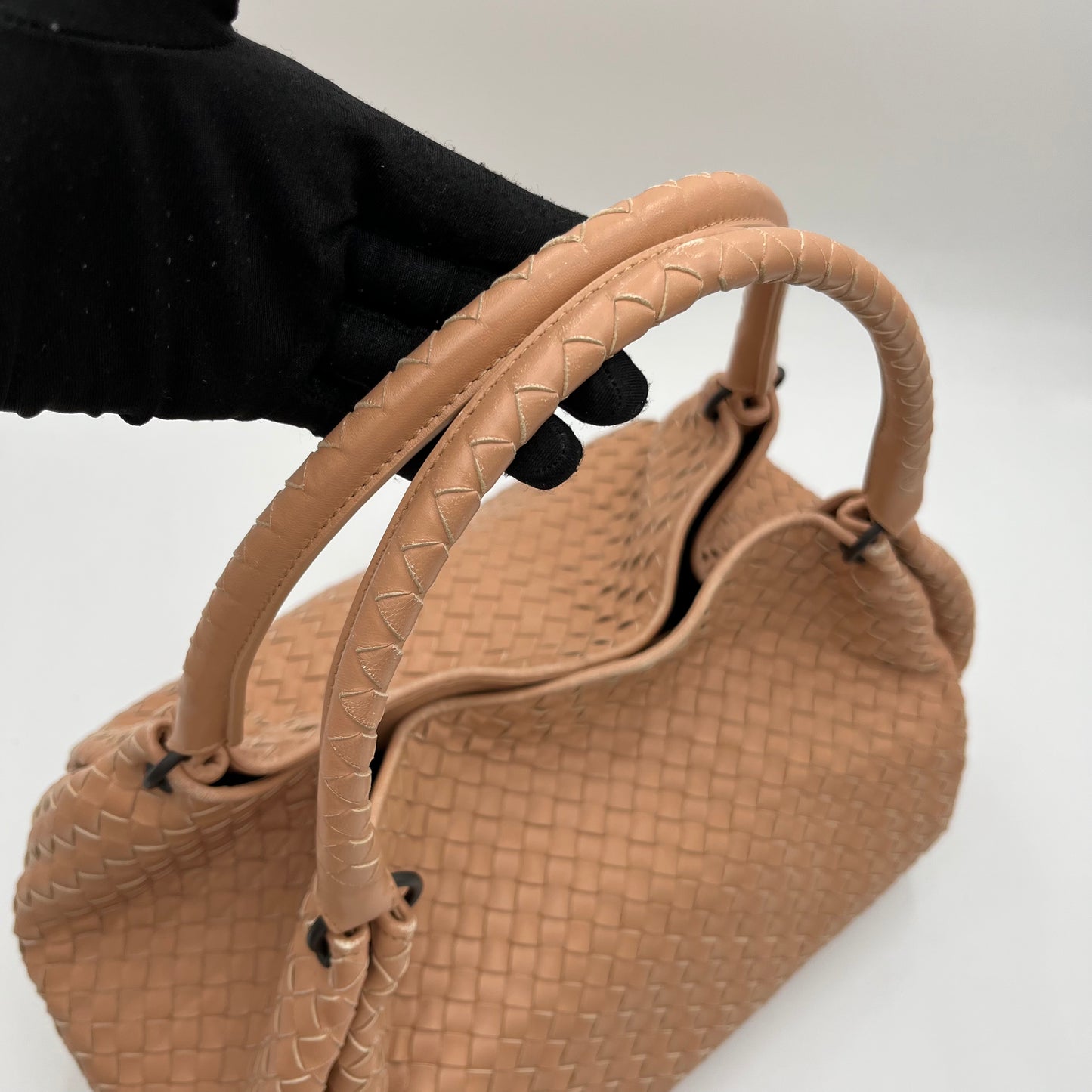 Bottega Veneta Pink Intrecciato Parachute Handbag